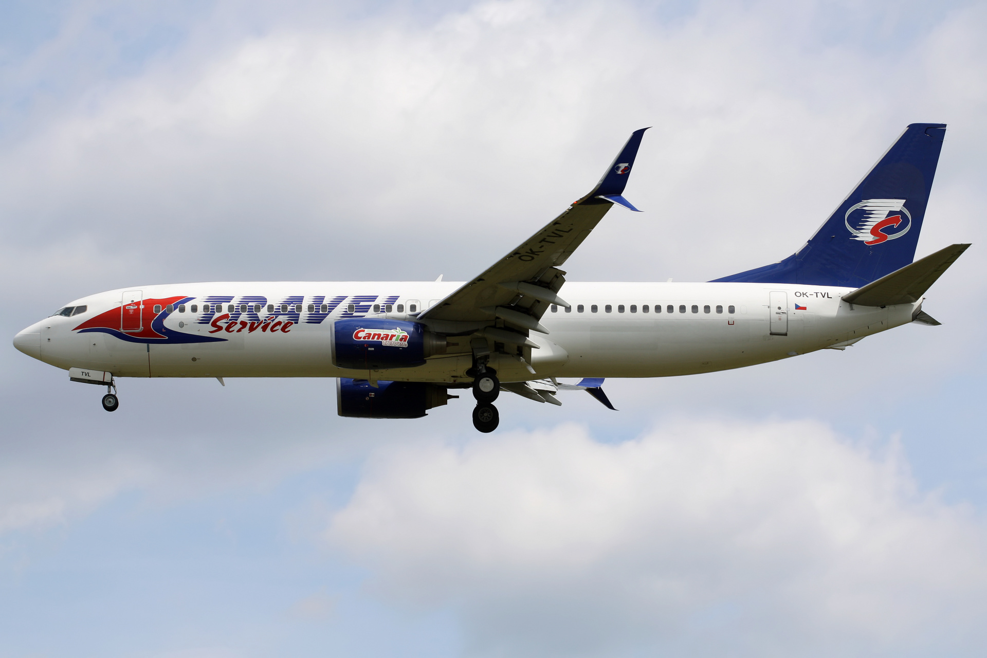 OK-TVL (scimitar winglets) (Aircraft » EPWA Spotting » Boeing 737-800 » Travel Service Airlines)