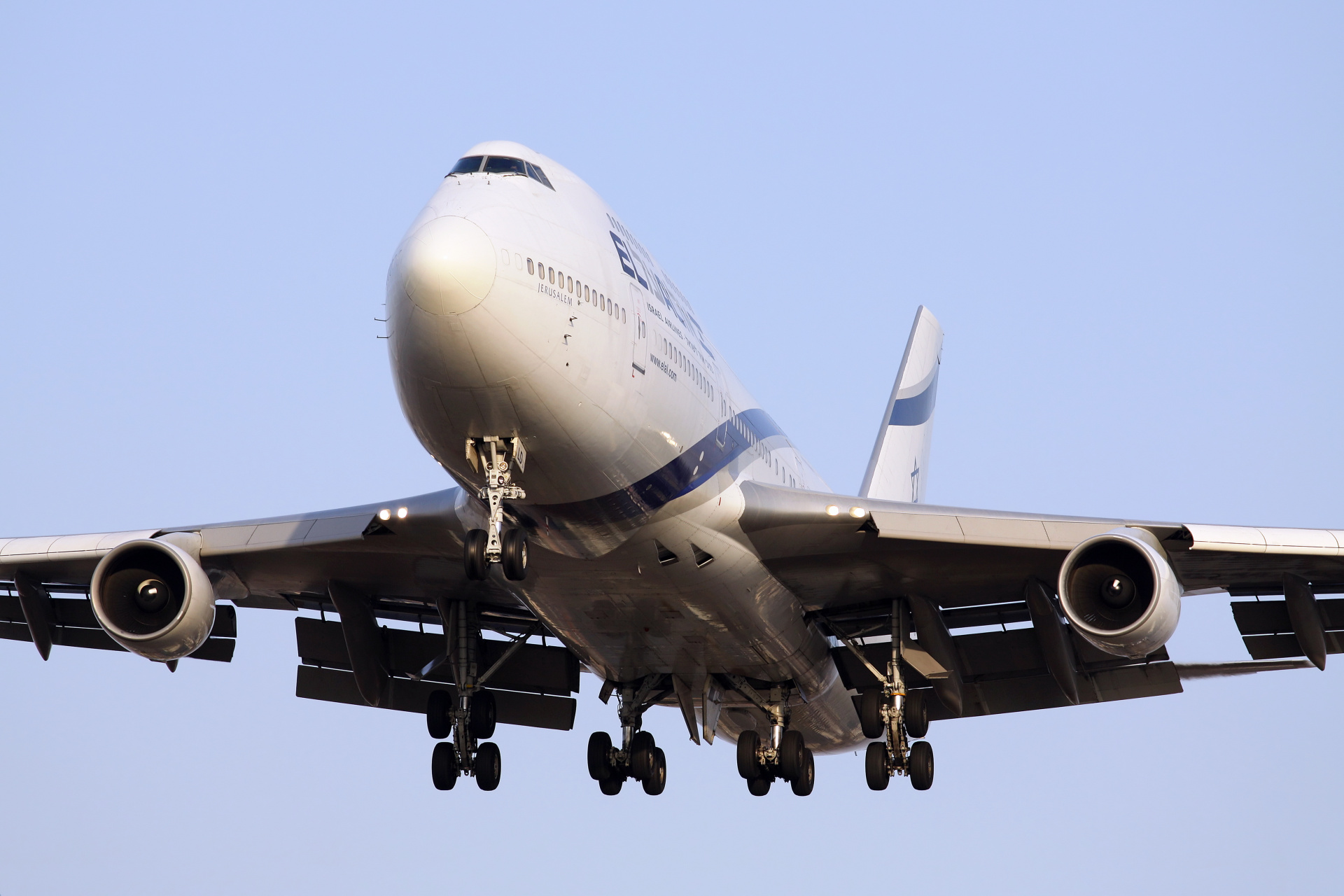 4X-ELD (Aircraft » EPWA Spotting » Boeing 747-400 » El Al Israel Airlines)