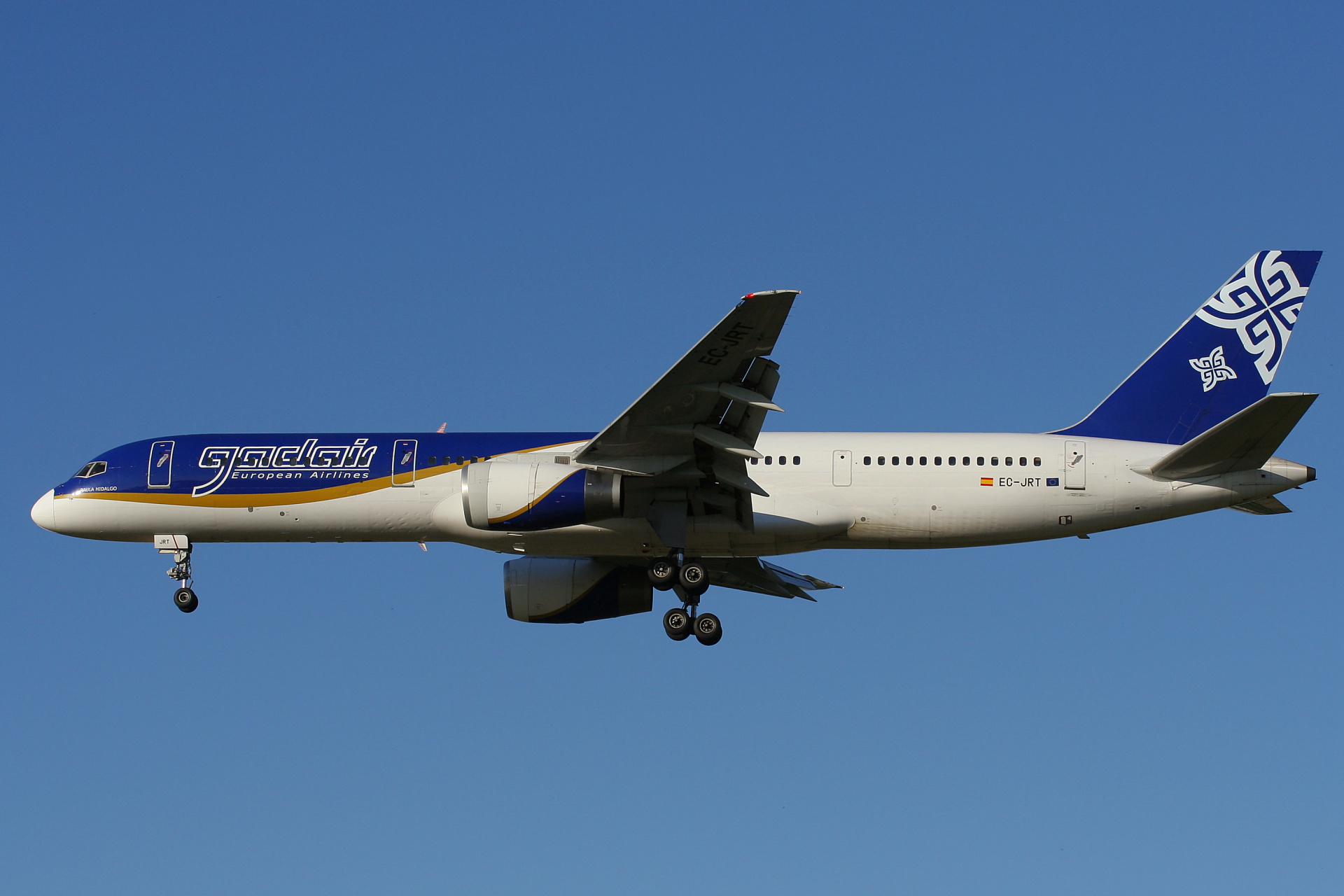 EC-JRT, Gadair European Airlines (Aircraft » EPWA Spotting » Boeing 757-200)
