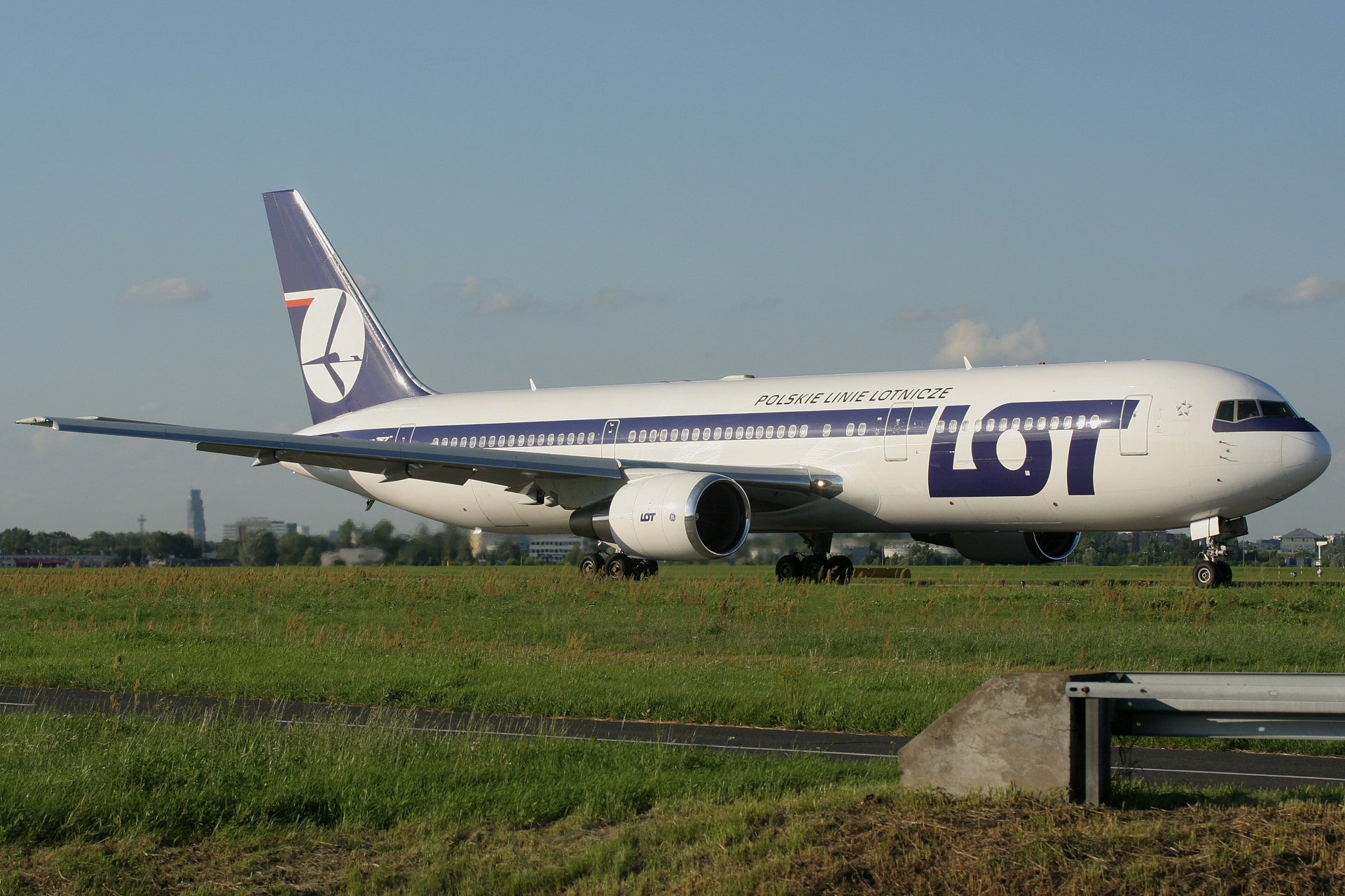 SP-LPG (Samoloty » Spotting na EPWA » Boeing 767-300 » Polskie Linie Lotnicze LOT)