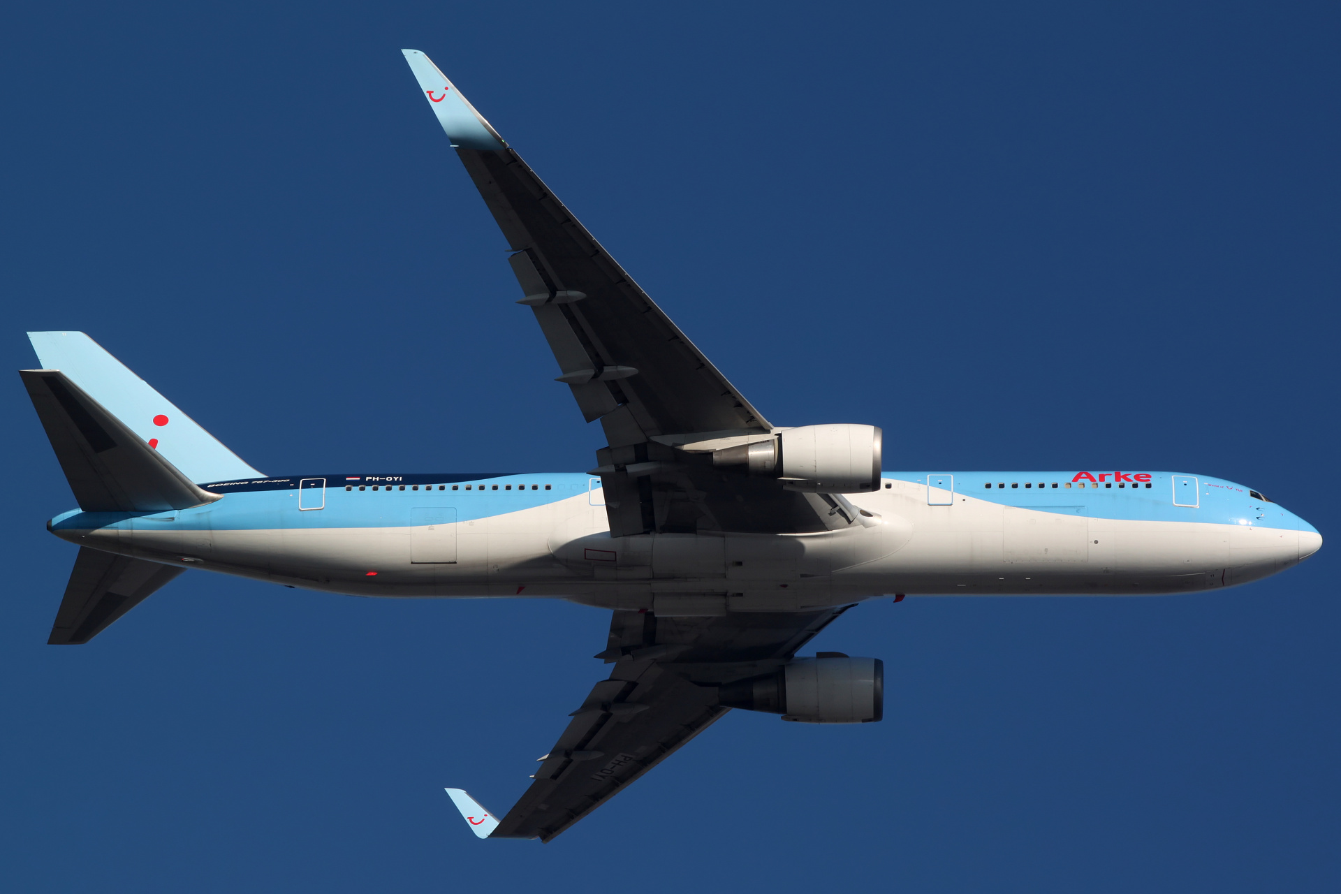 PH-OYI, Arke  (Aircraft » EPWA Spotting » Boeing 767-300)
