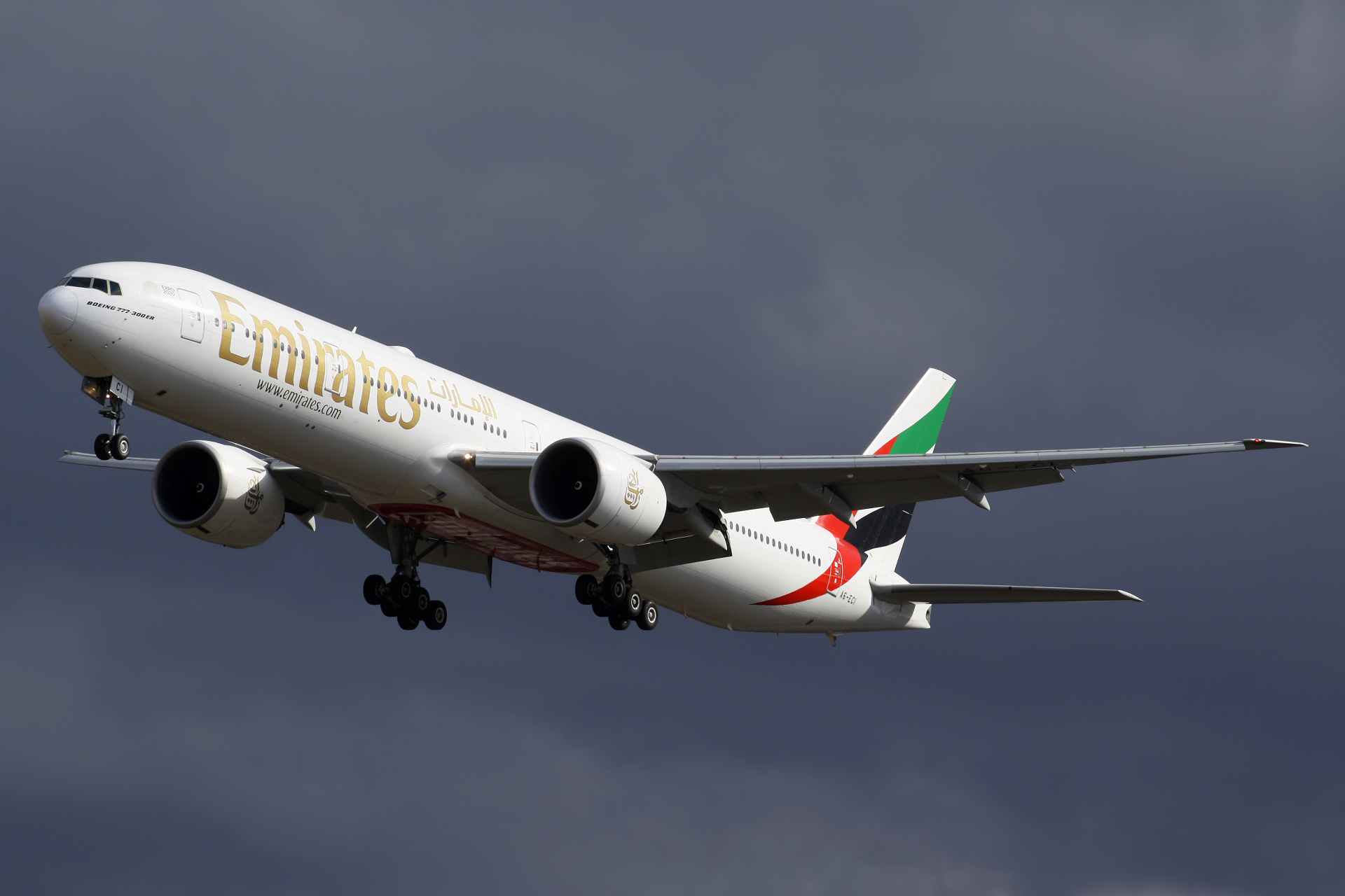 A6-ECI (EXPO 2020 Dubai sticker) (Aircraft » EPWA Spotting » Boeing 777-300ER » Emirates)