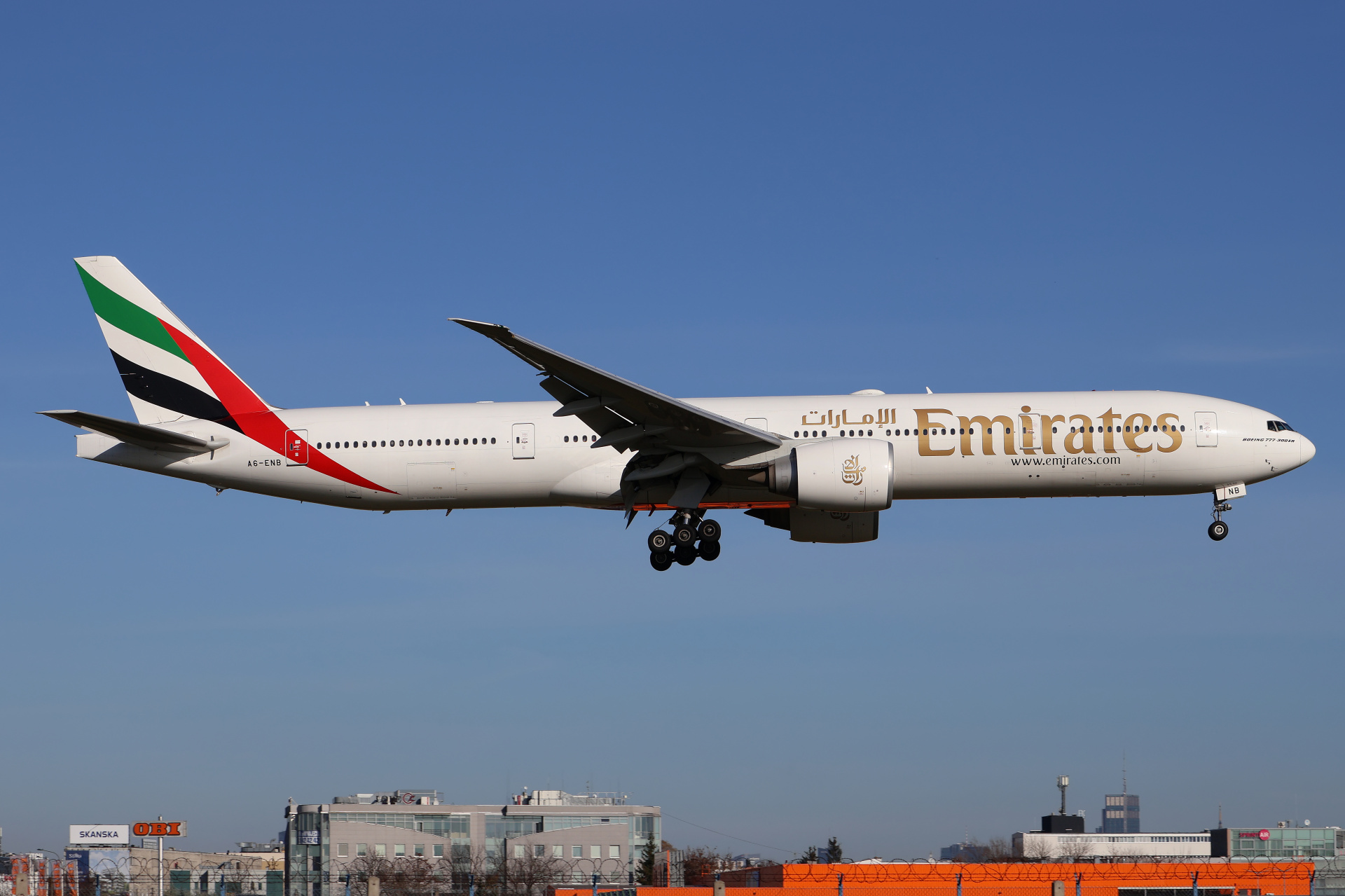 A6-ENB (Aircraft » EPWA Spotting » Boeing 777-300ER » Emirates)