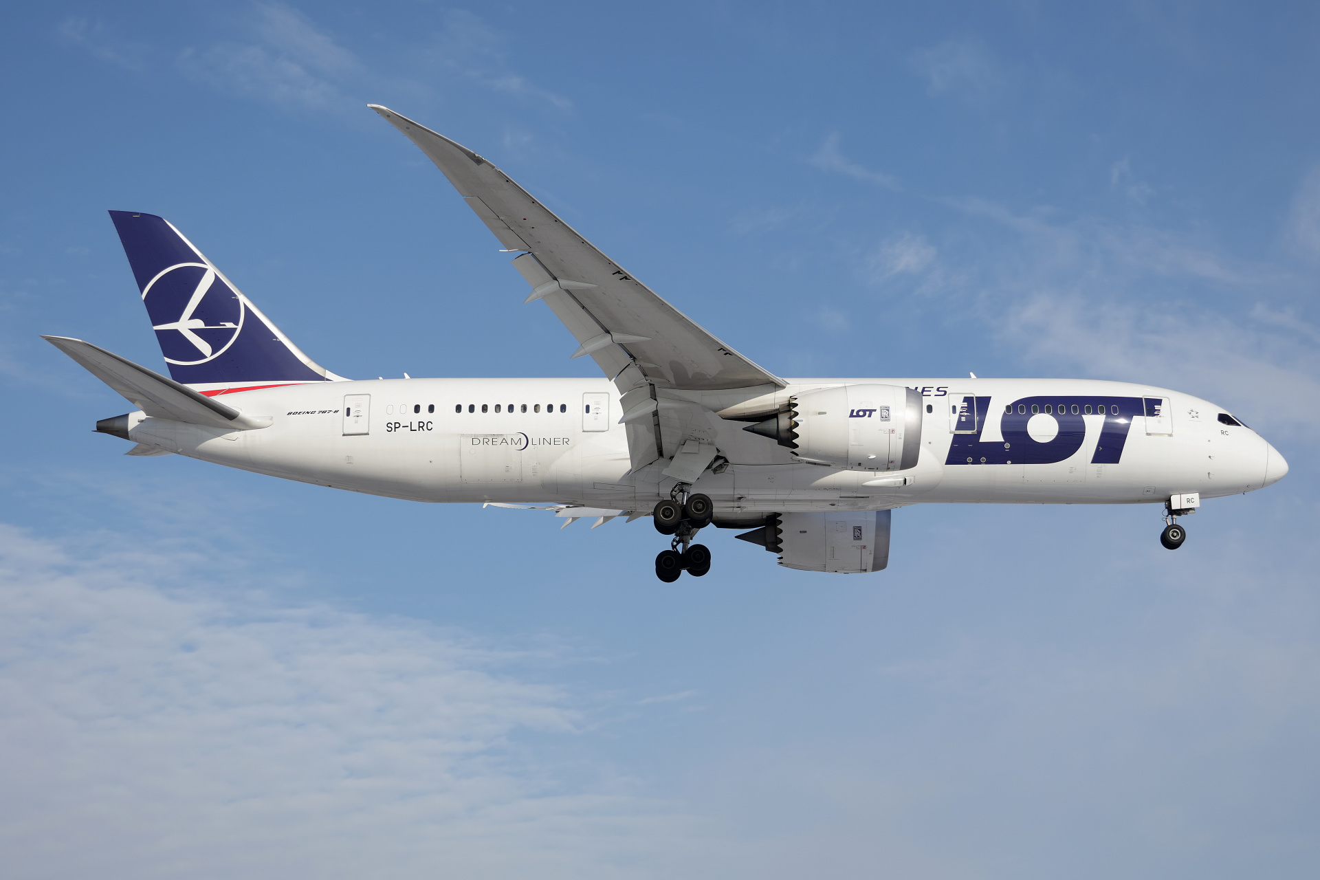 SP-LRC (Aircraft » EPWA Spotting » Boeing 787-8 Dreamliner » LOT Polish Airlines)