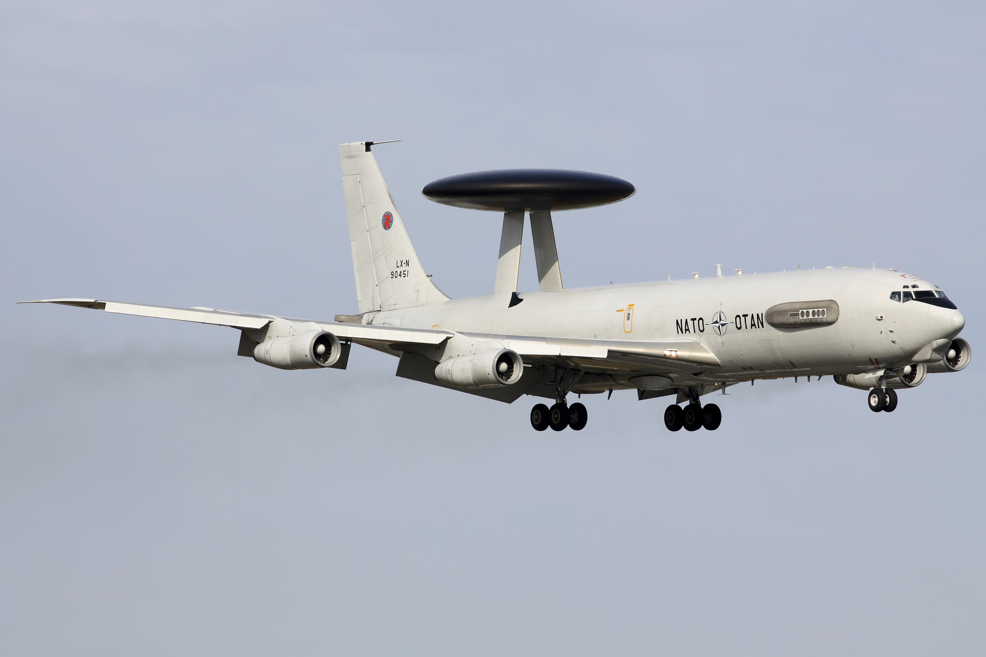 LX-N 90451, NATO Airborne Early Warning Force (Aircraft » EPWA Spotting » Boeing E-3A Sentry)