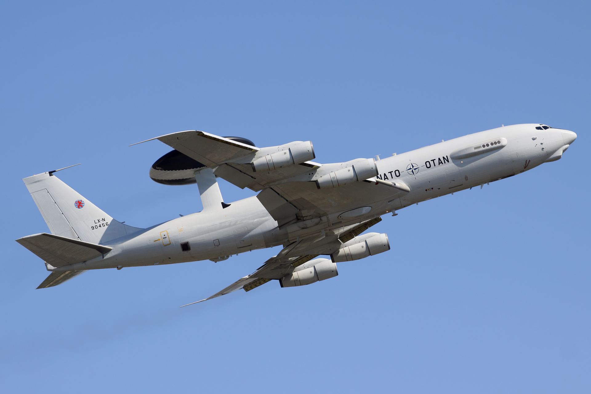 LX-N 90456, NATO Airborne Early Warning Force (Samoloty » Spotting na EPWA » Boeing E-3A Sentry)