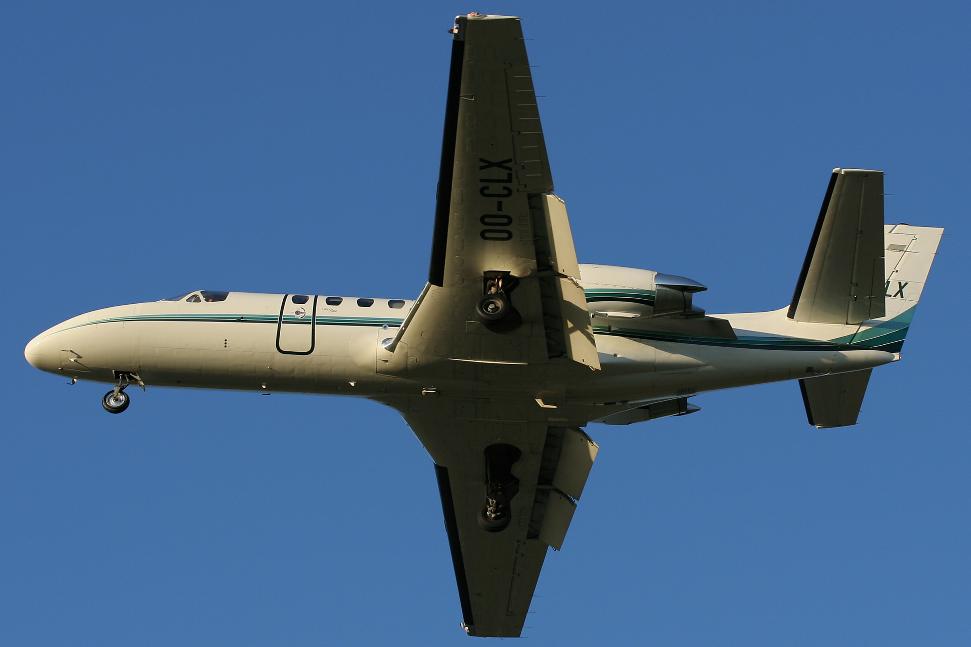 Citation V Ultra, OO-CLX, Abelag Aviation (Samoloty » Spotting na EPWA » Cessna 560 i pochodne wersje)