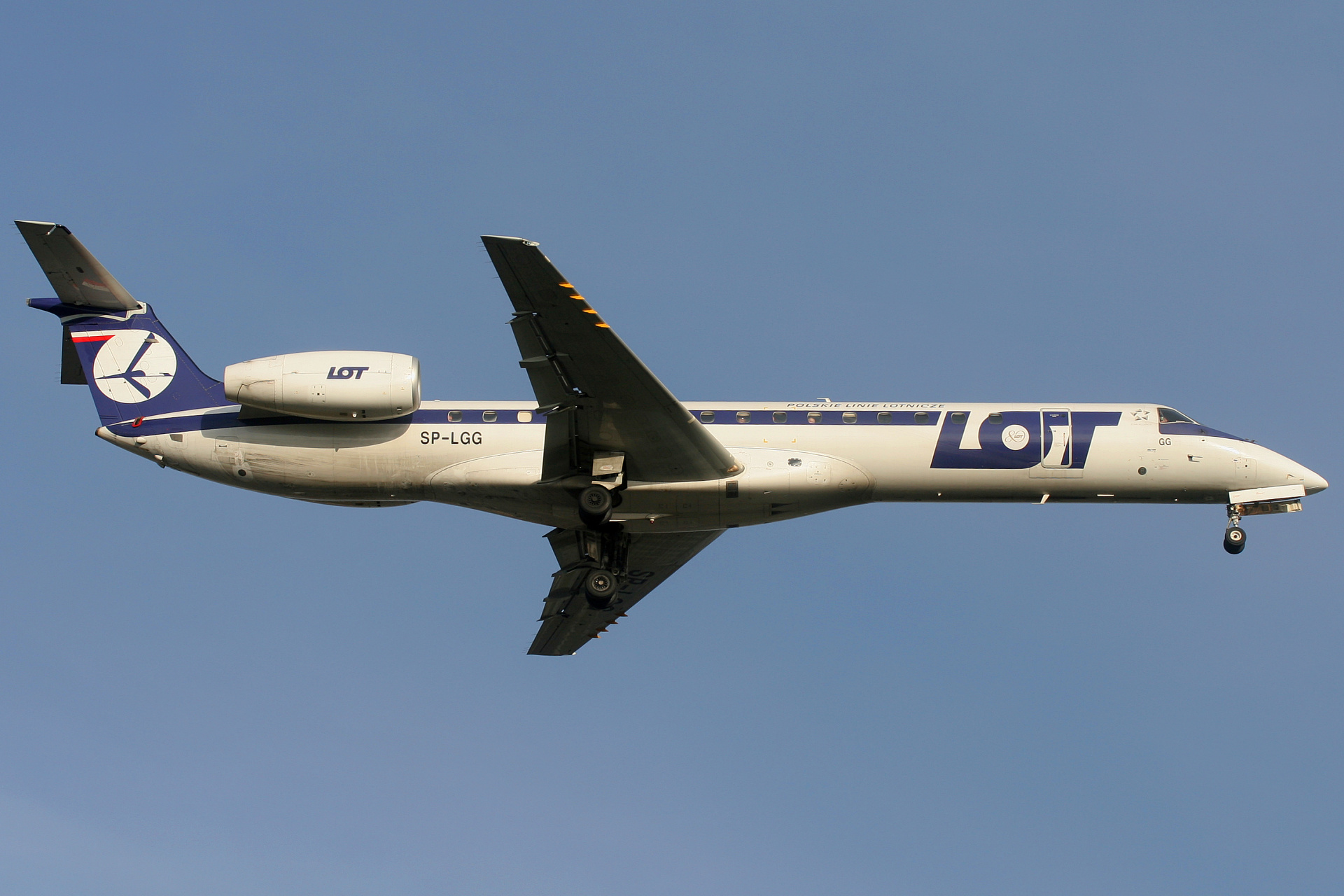 SP-LGG (80th Anniversary sticker) (Aircraft » EPWA Spotting » Embraer ERJ-145 » LOT Polish Airlines)