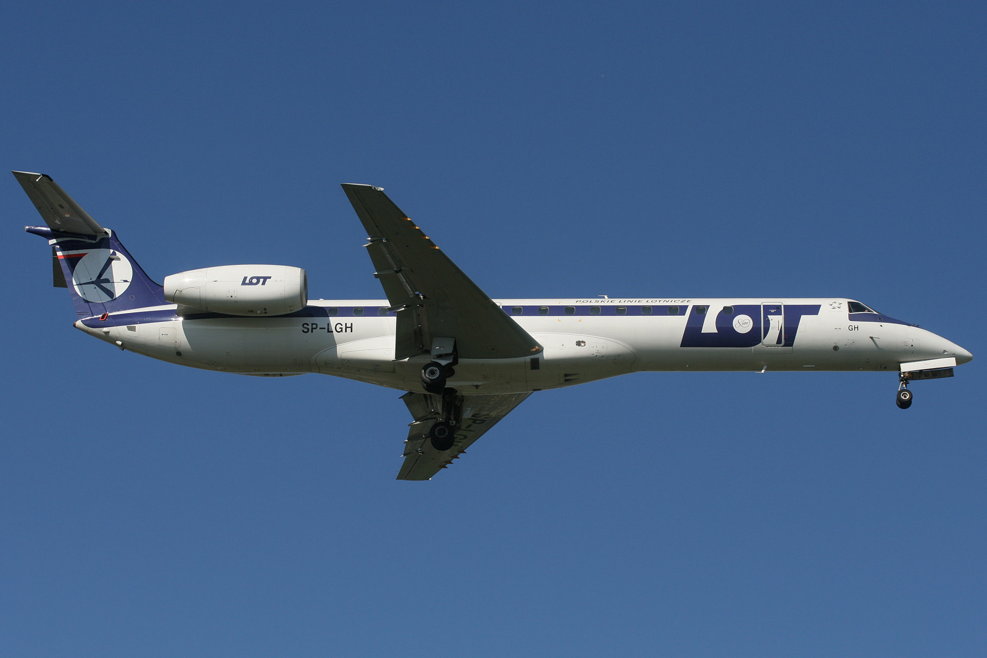 SP-LGH (80th Anniversary sticker) (Aircraft » EPWA Spotting » Embraer ERJ-145 » LOT Polish Airlines)