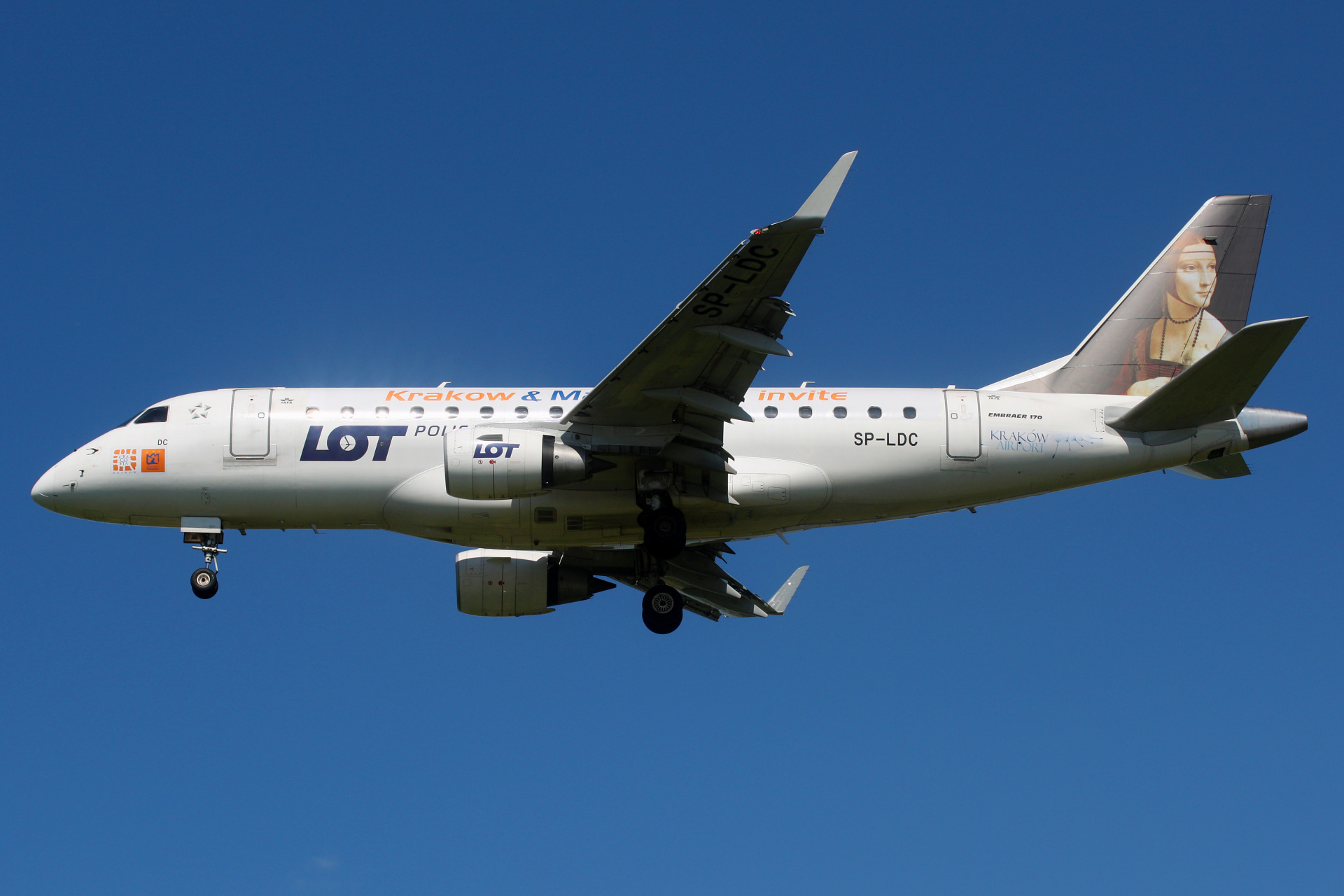 SP-LDC (Krakow and Malopolska Invite livery) (Aircraft » EPWA Spotting » Embraer E170 » LOT Polish Airlines)