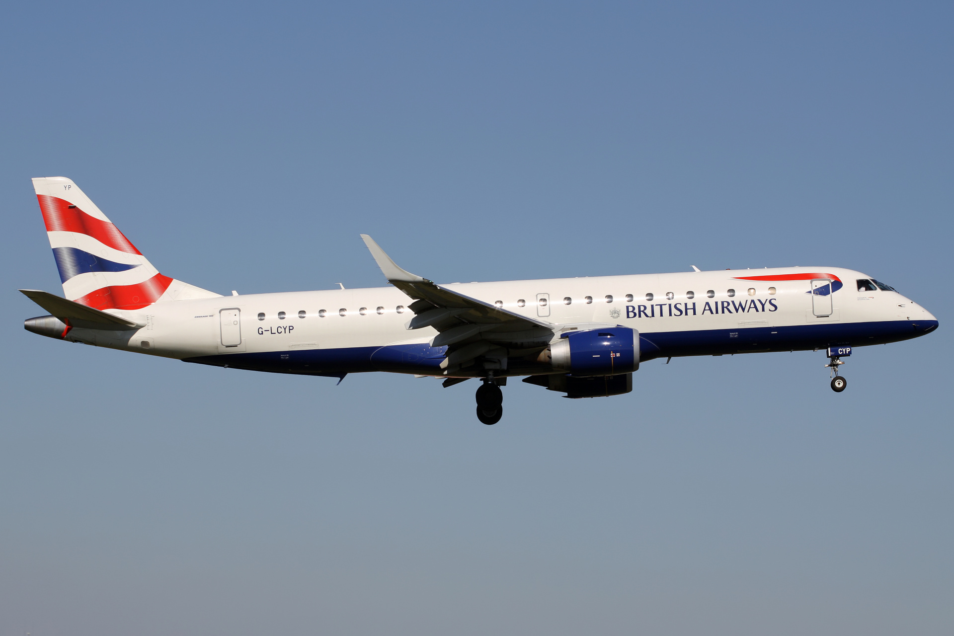 G-LCYP, British Airways (BA CityFlyer) (Aircraft » EPWA Spotting » Embraer E190)