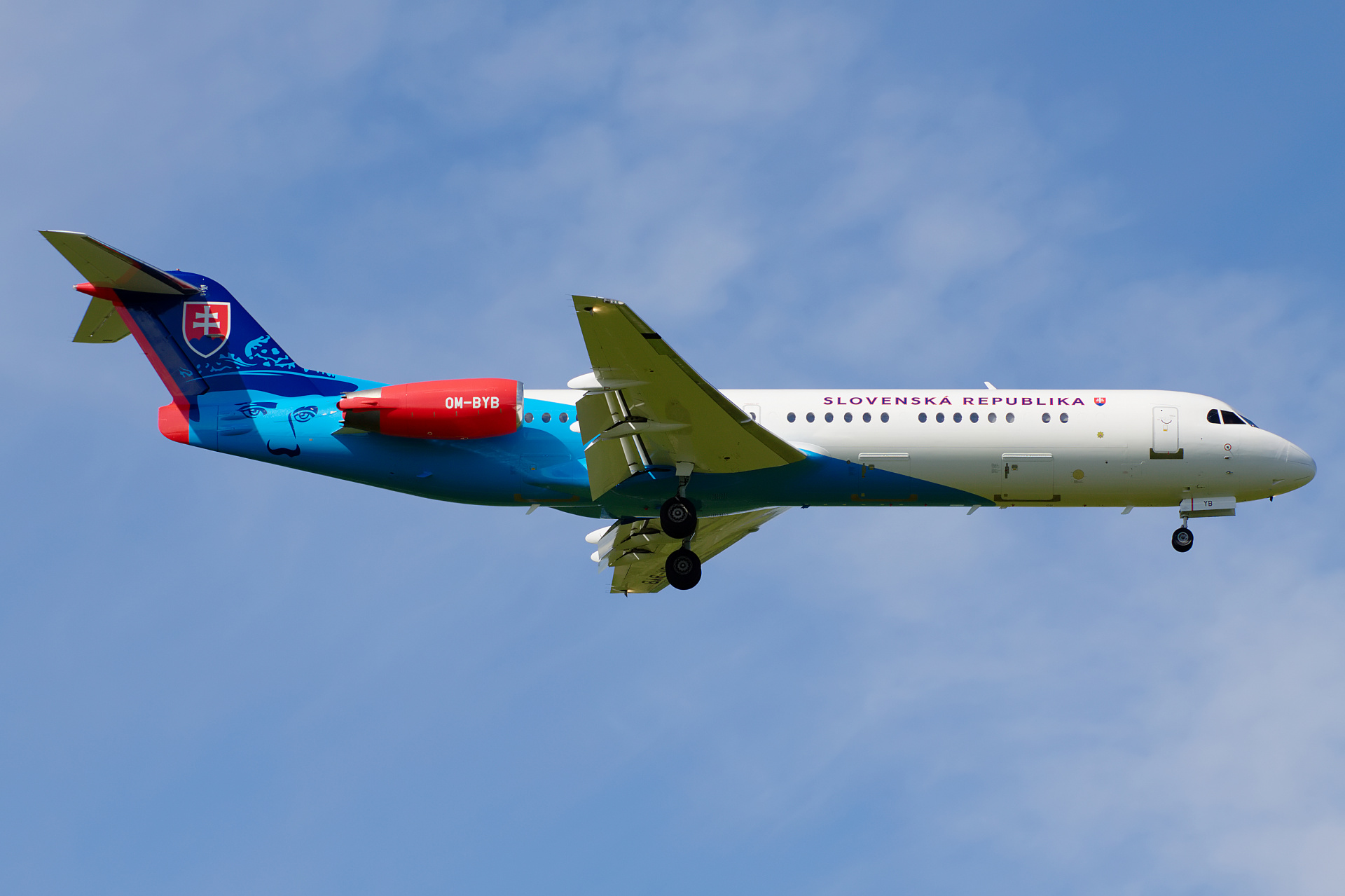 OM-BYB, Slovak Government (Aircraft » EPWA Spotting » Fokker 100)