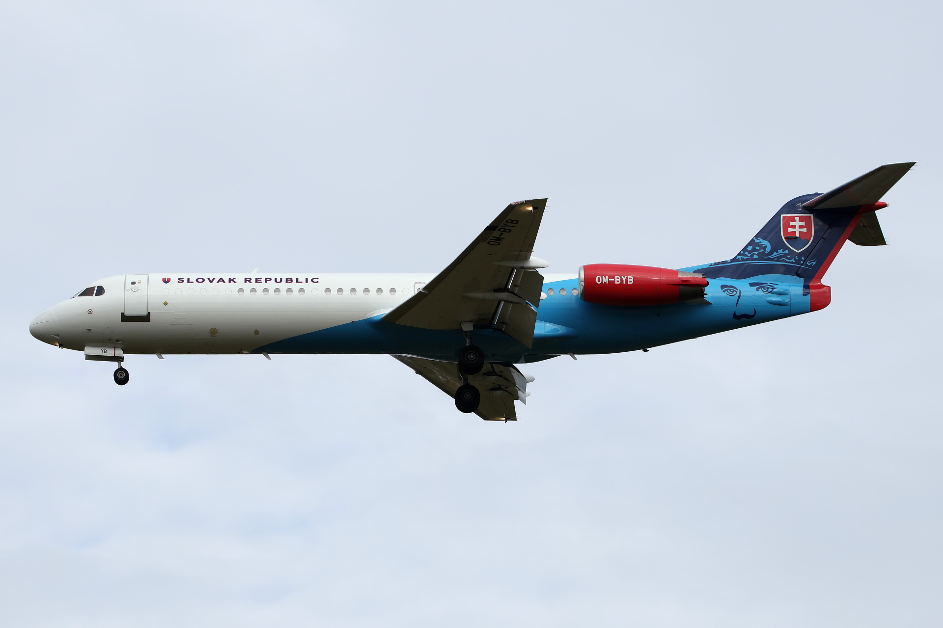 OM-BYB, Slovak Government (Aircraft » EPWA Spotting » Fokker 100)