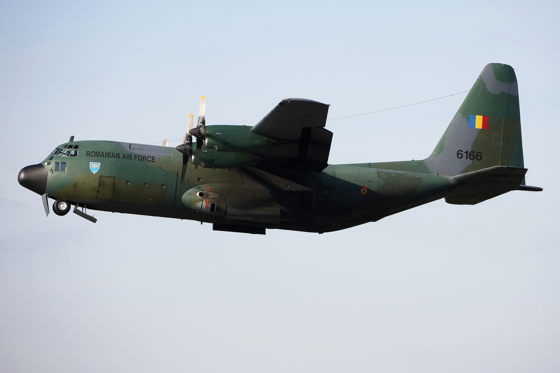 C-130B, 6166, Romanian Air Force (Aircraft » EPWA Spotting » Lockheed C-130 Hercules)