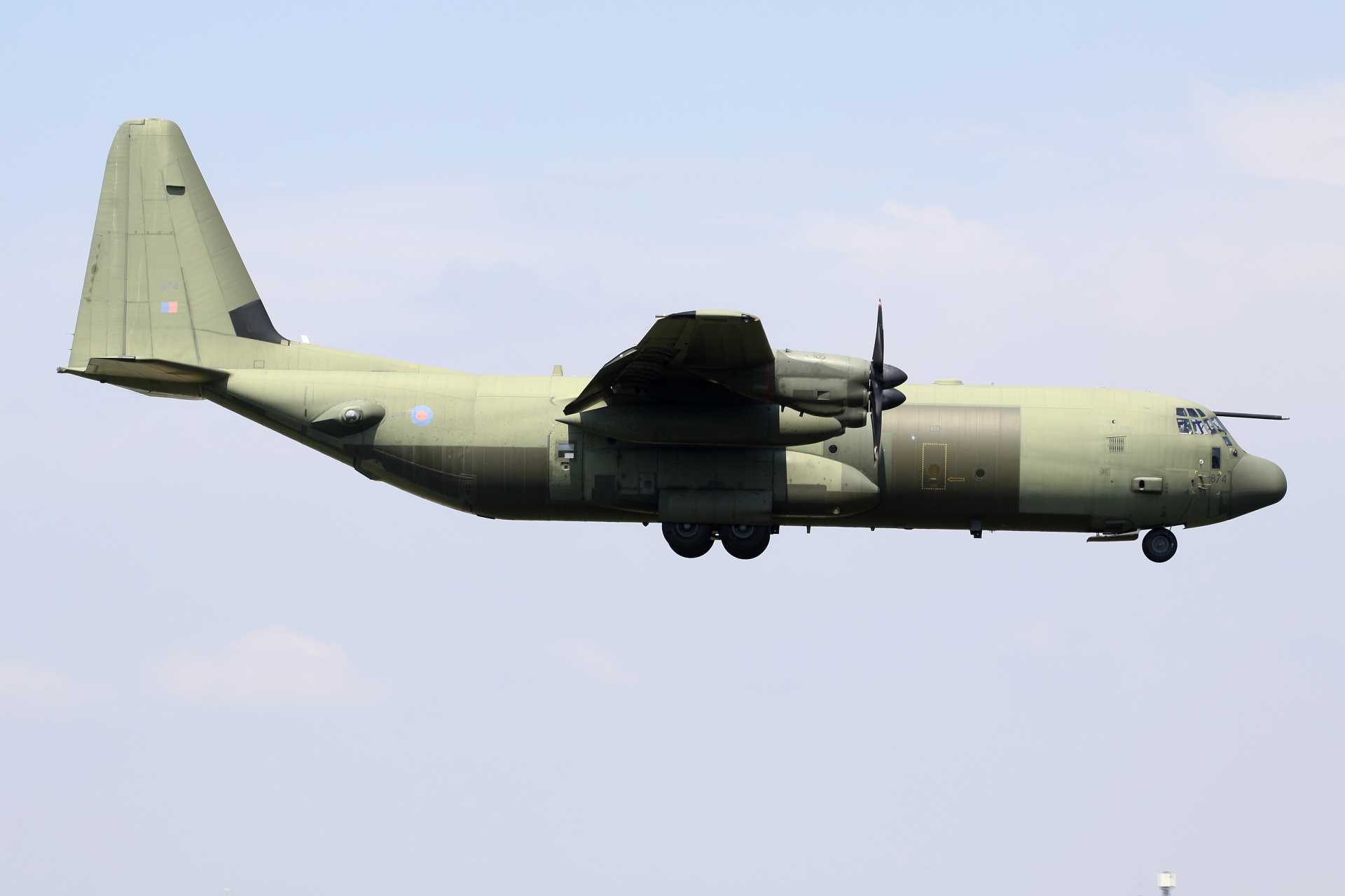 C-130J-30 Hercules C.4, ZH874, Royal Air Force (Samoloty » Spotting na EPWA » Lockheed C-130 Hercules)