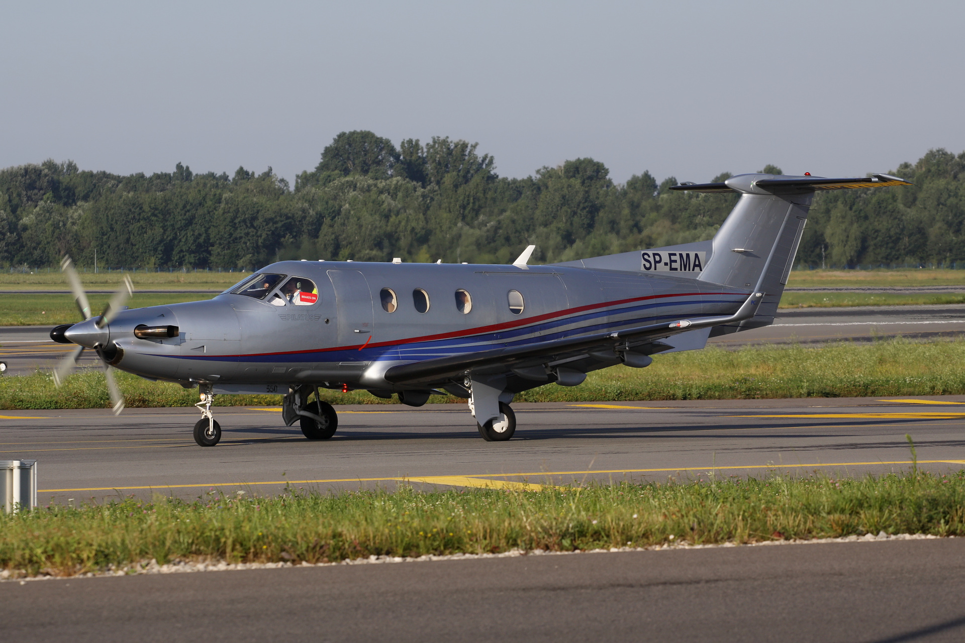 PC-12/45, SP-EMA, private (Aircraft » EPWA Spotting » Pilatus PC-12 and revisions)