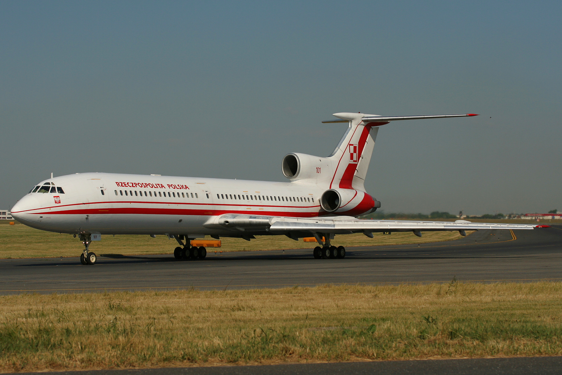 101 (Samoloty » Spotting na EPWA » Tupolew Tu-154M » Polskie Siły Powietrzne)