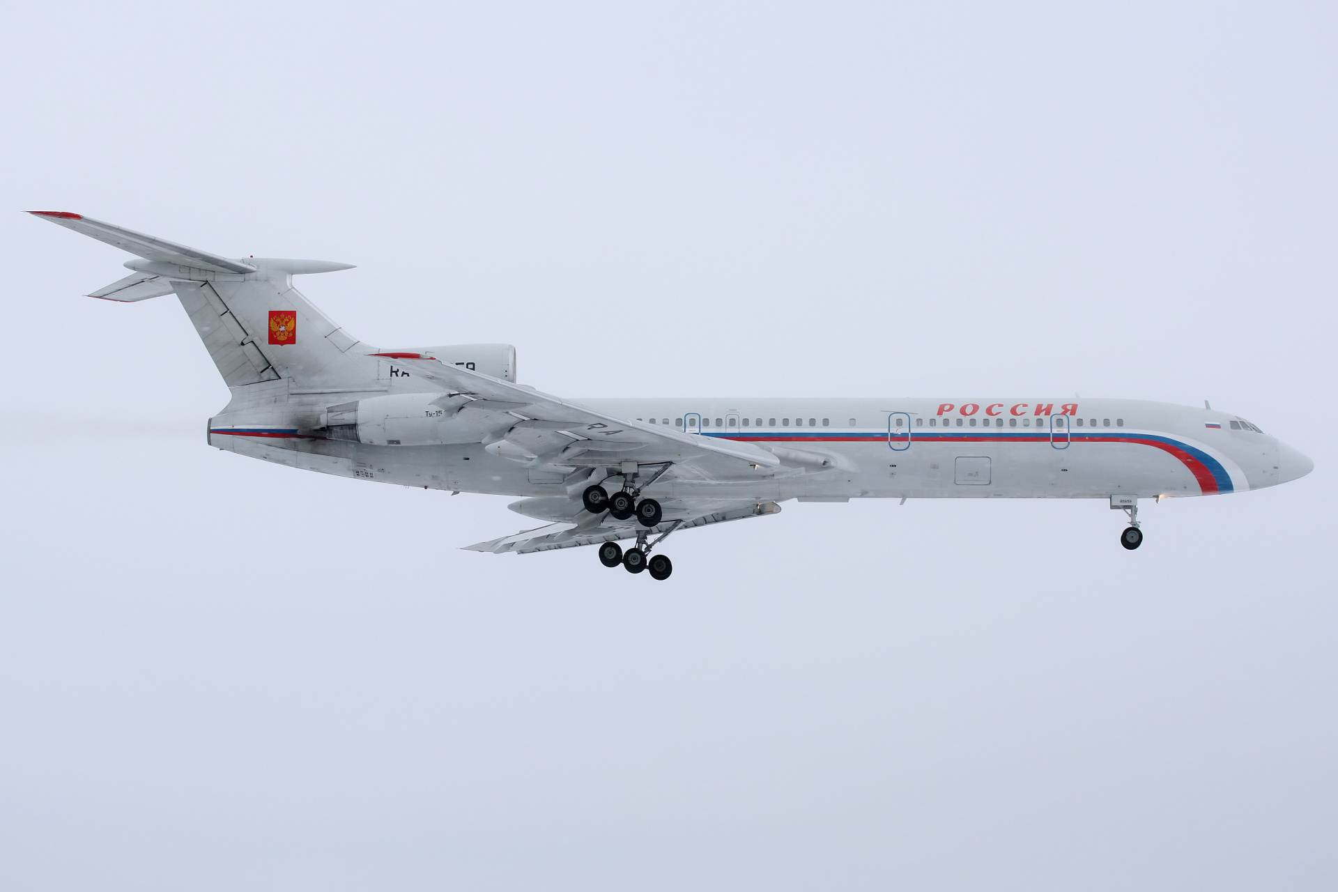 RA-85659, Russia State Transport Company (Aircraft » EPWA Spotting » Tupolev Tu-154M)
