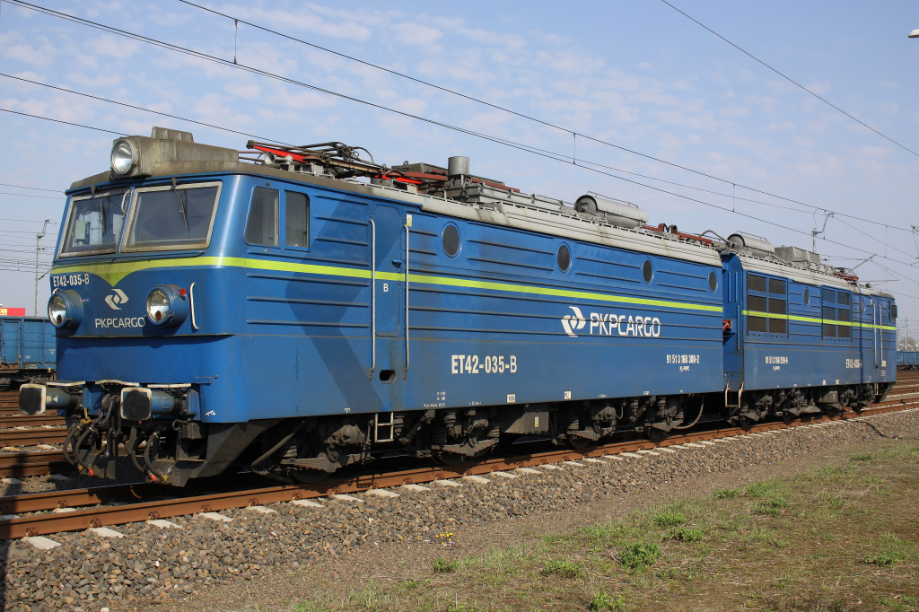 НЭВЗ (NEWZ) 112E ET42-035 (Pojazdy » Pociągi i lokomotywy)