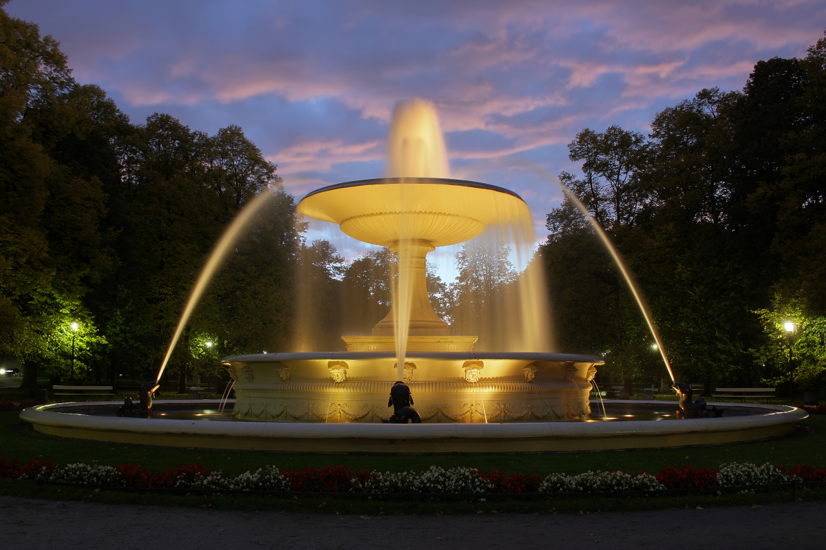 The Fountain at Saxon Garden (Warsaw)