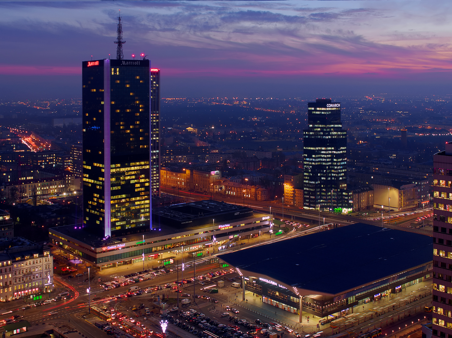 Marriot Hotel, ORCO Tower and Central Railway Station (Warsaw » Warsaw from Above)