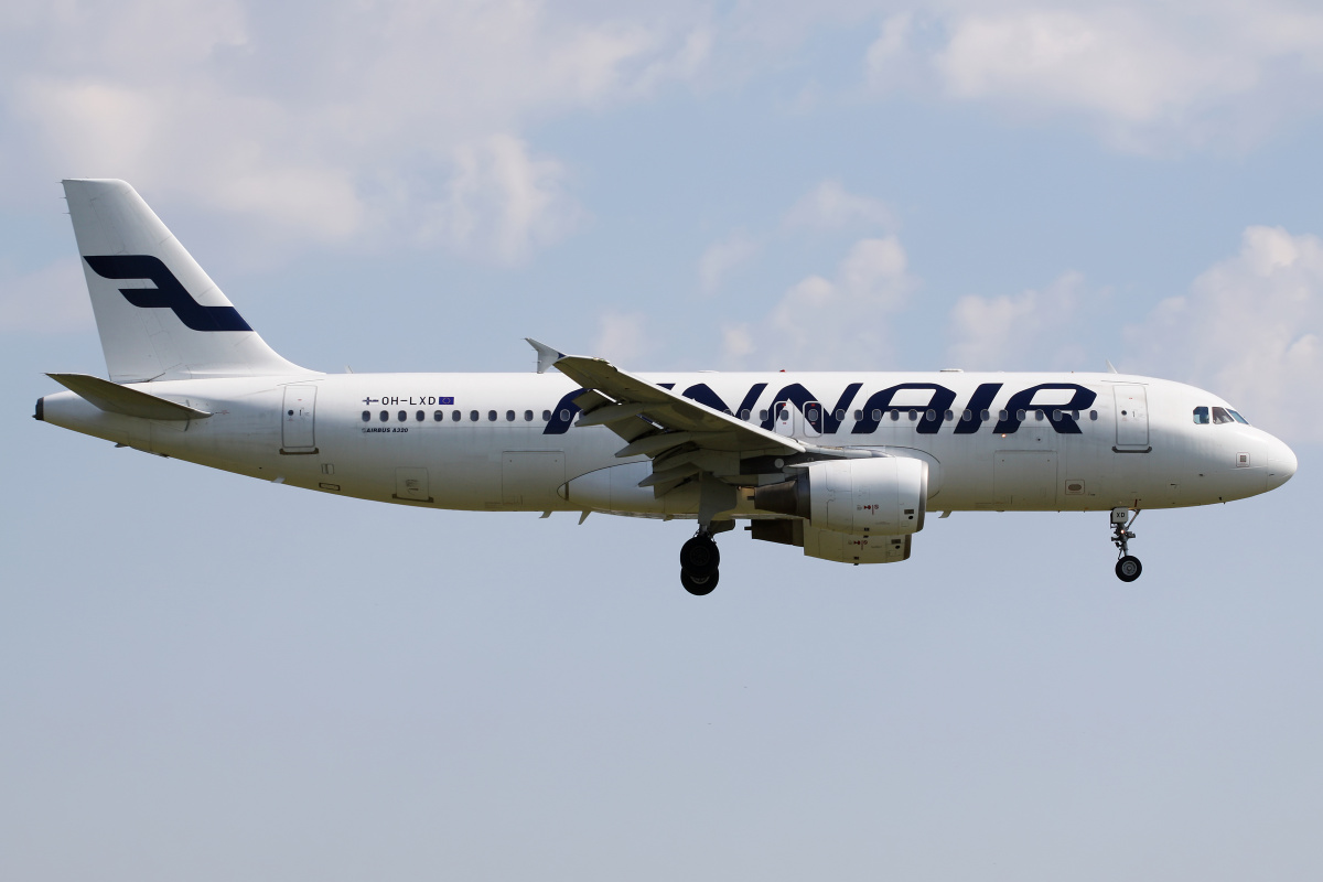 OH-LXD (new livery) (Aircraft » EPWA Spotting » Airbus A320-200 » Finnair)