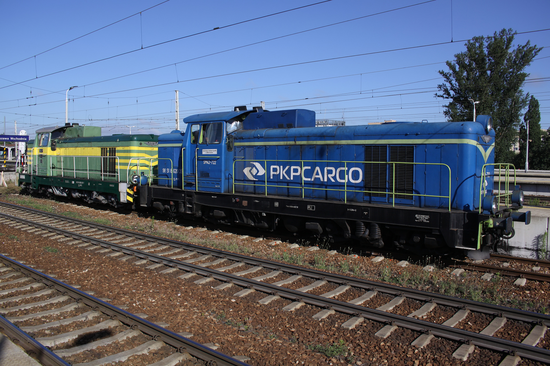 SM42-722, SM42-350 (oryginalna malatura) (Pojazdy » Pociągi i lokomotywy » Fablok 6D)