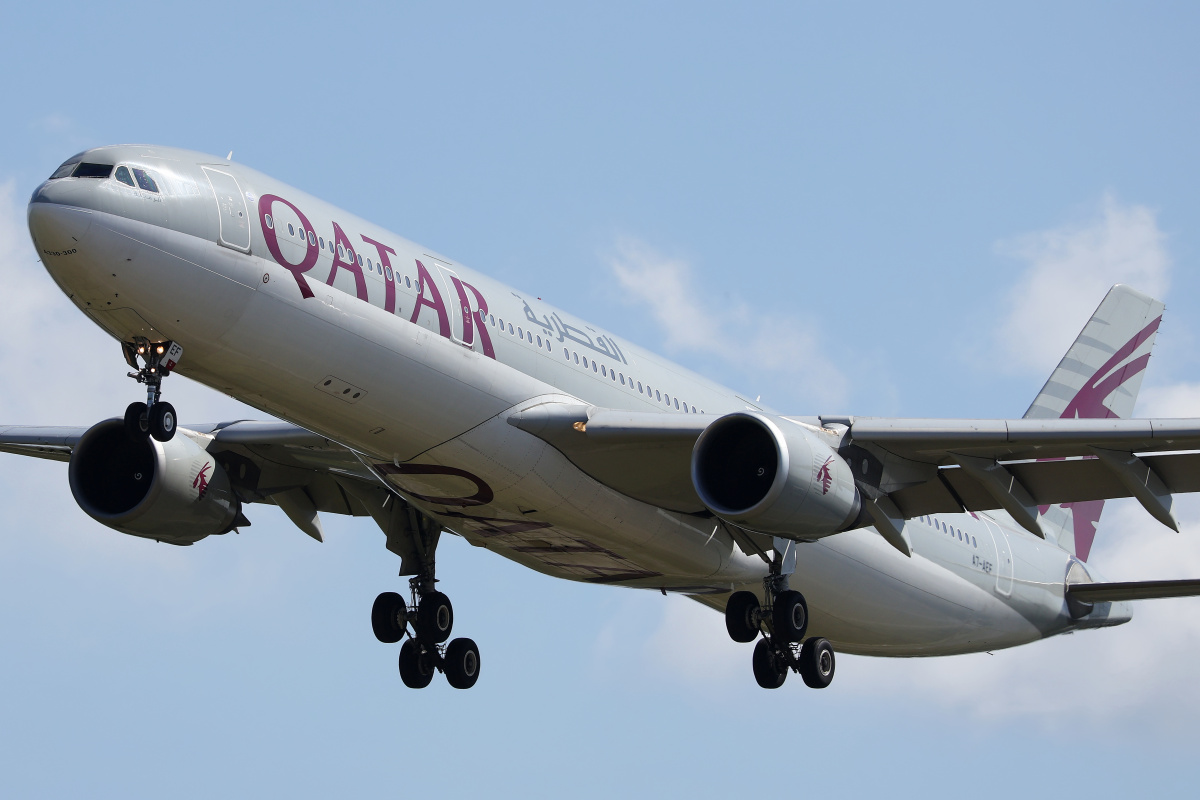 A7-AEF (Samoloty » Spotting na EPWA » Airbus A330-300 » Qatar Airways)