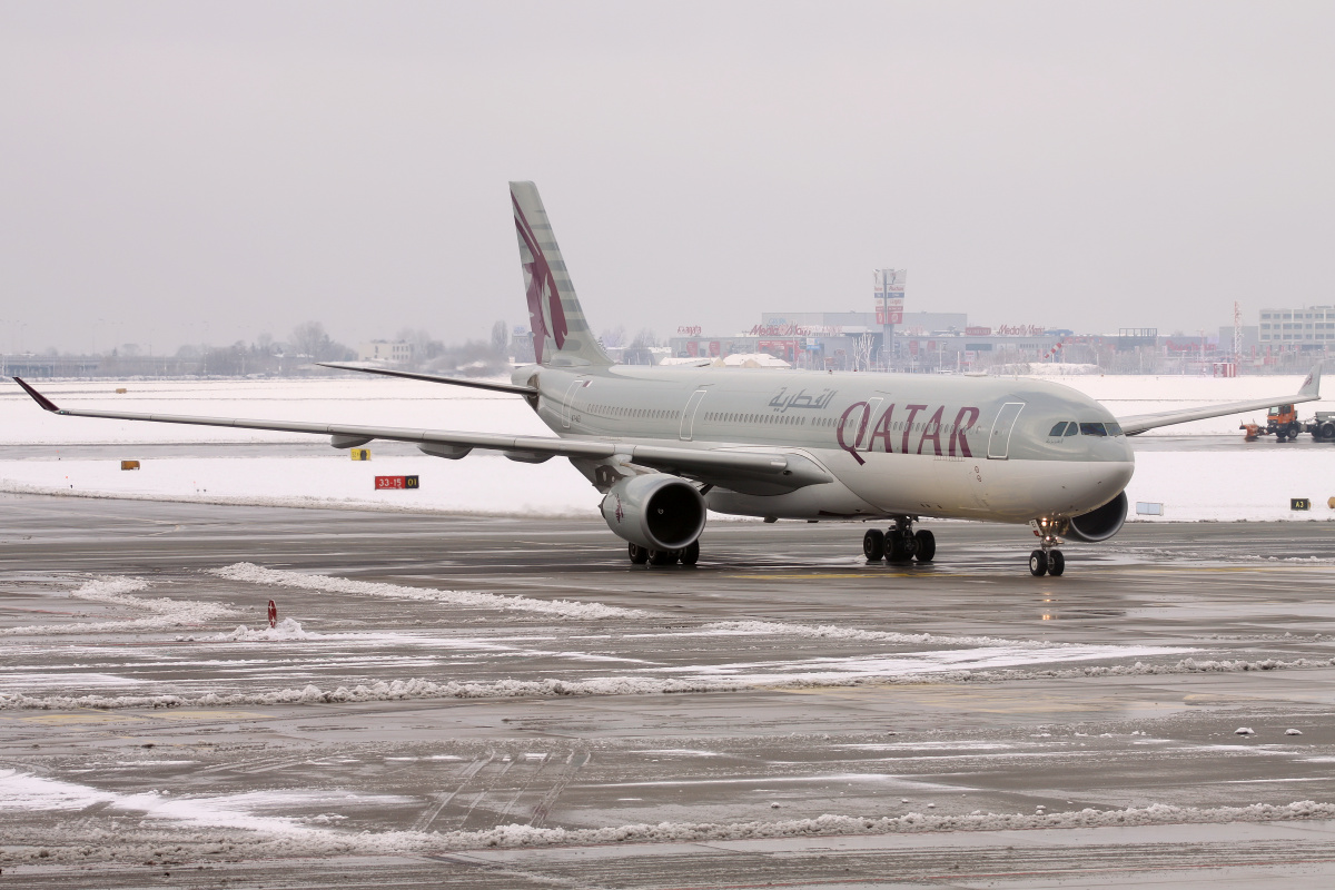 A7-AEI, Qatar Airways