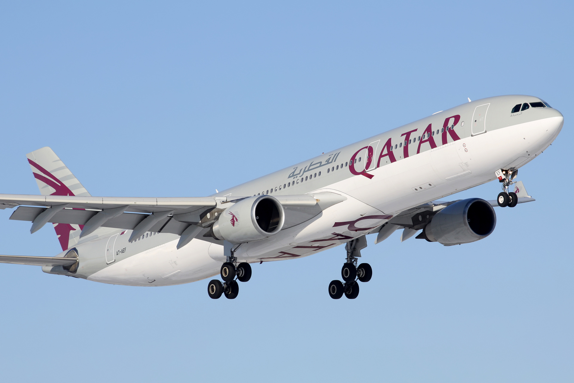 A7-AEF, Qatar Airways (Aircraft » EPWA Spotting » Airbus A330-300 » Qatar Airways)