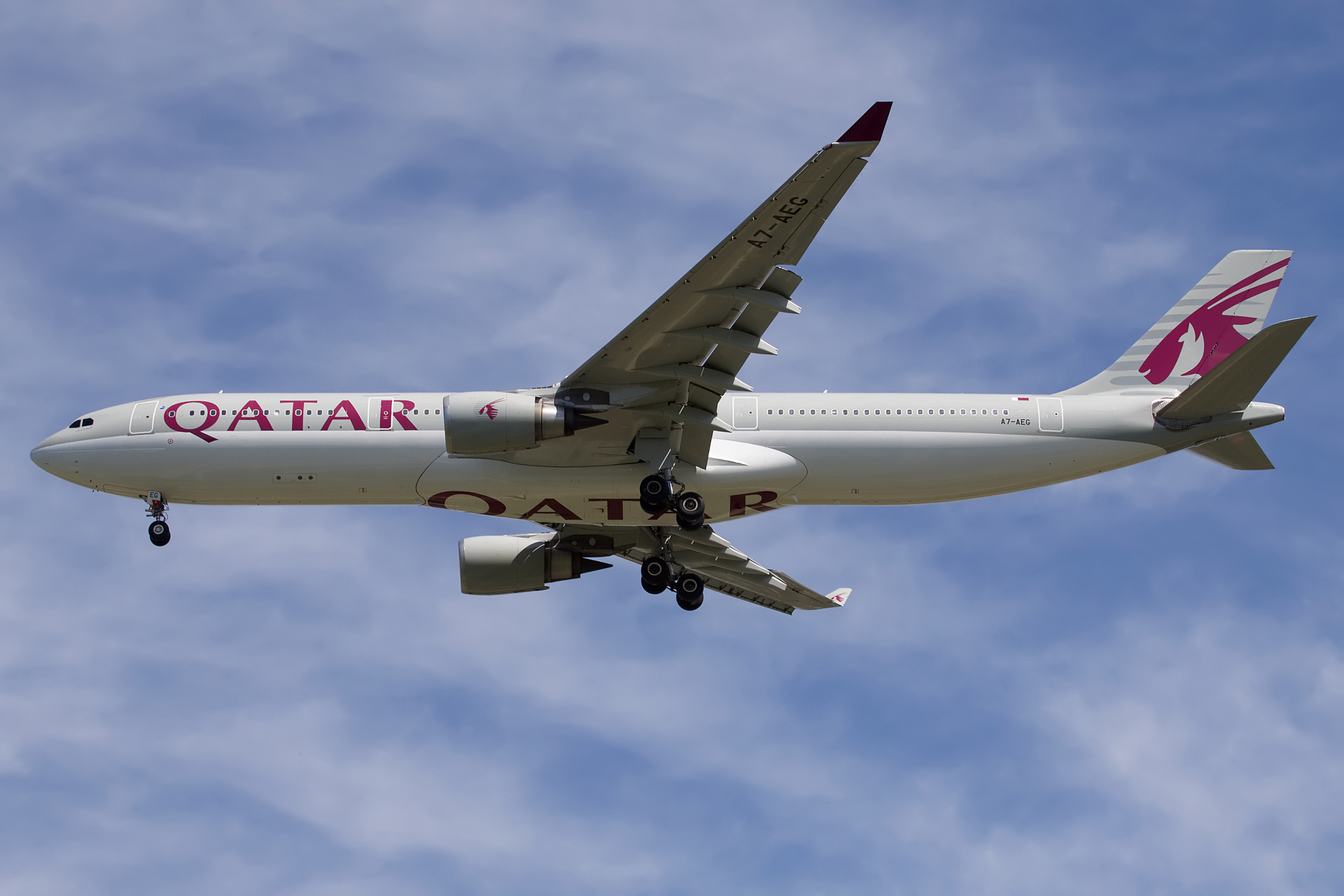 A7-AEG (Samoloty » Spotting na EPWA » Airbus A330-300 » Qatar Airways)