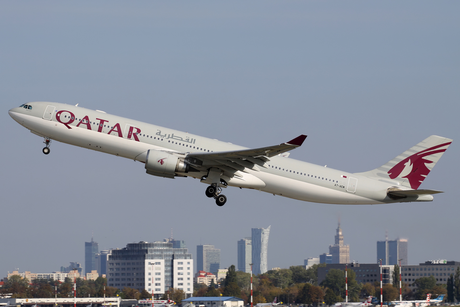 A7-AEM, Qatar Airways (Aircraft » EPWA Spotting » Airbus A330-300 » Qatar Airways)