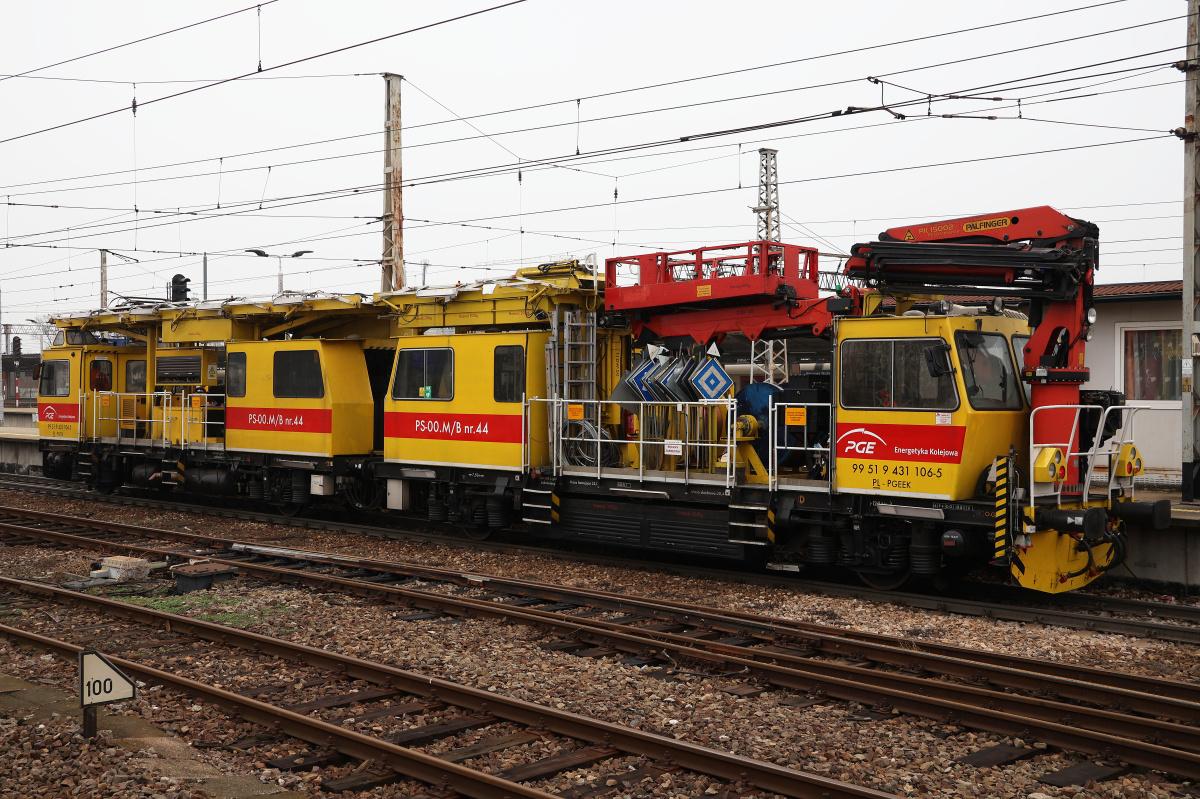 ZPS PS-00.M-B 44 (Vehicles » Trains and Locomotives » Maintenance)