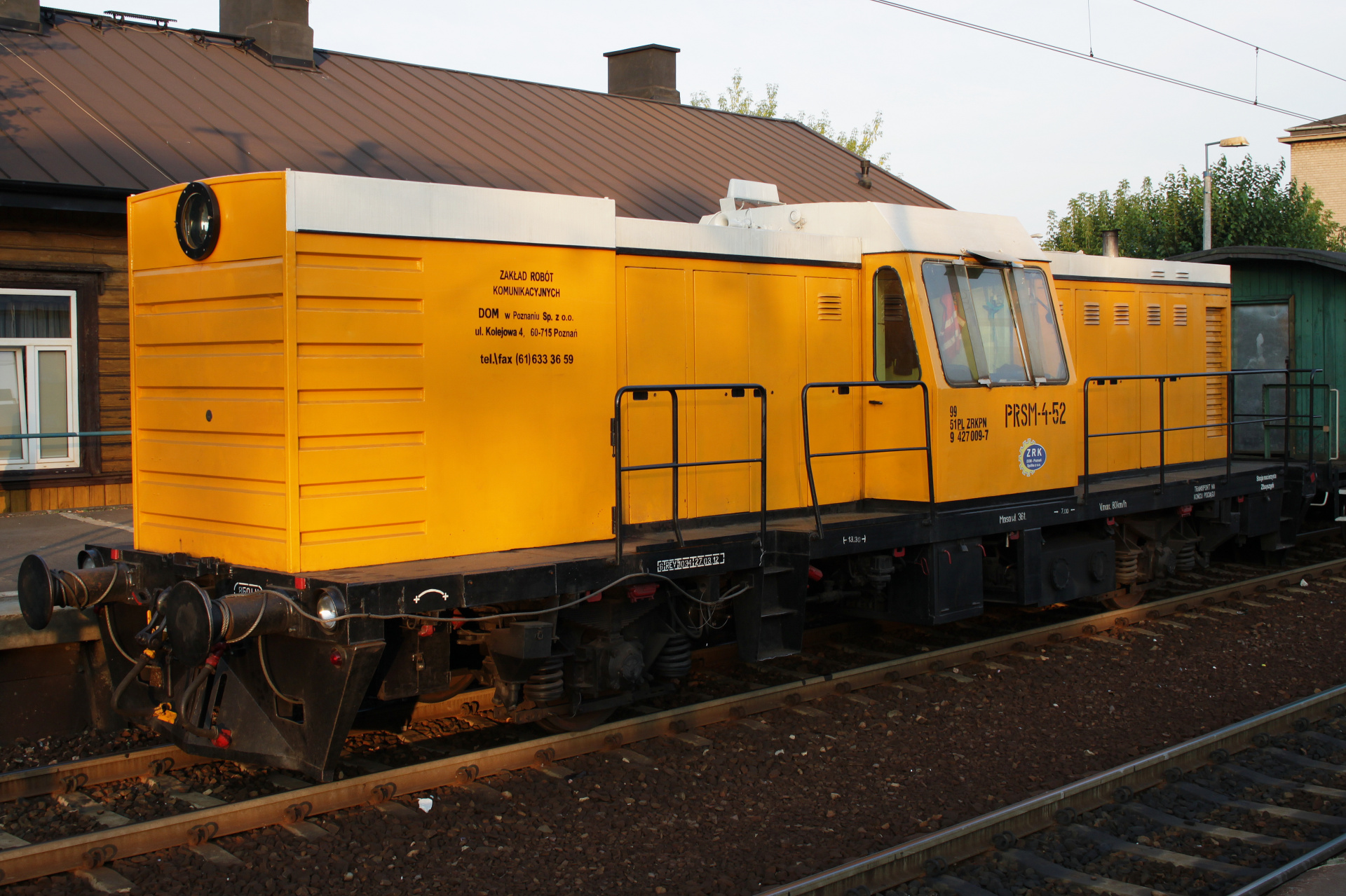 PRSM-4-52 (Vehicles » Trains and Locomotives » Maintenance)
