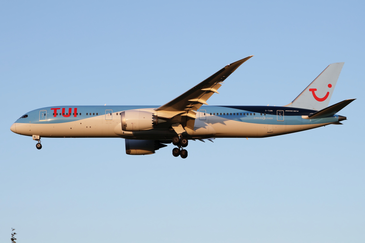 G-TUIN, TUI Airways