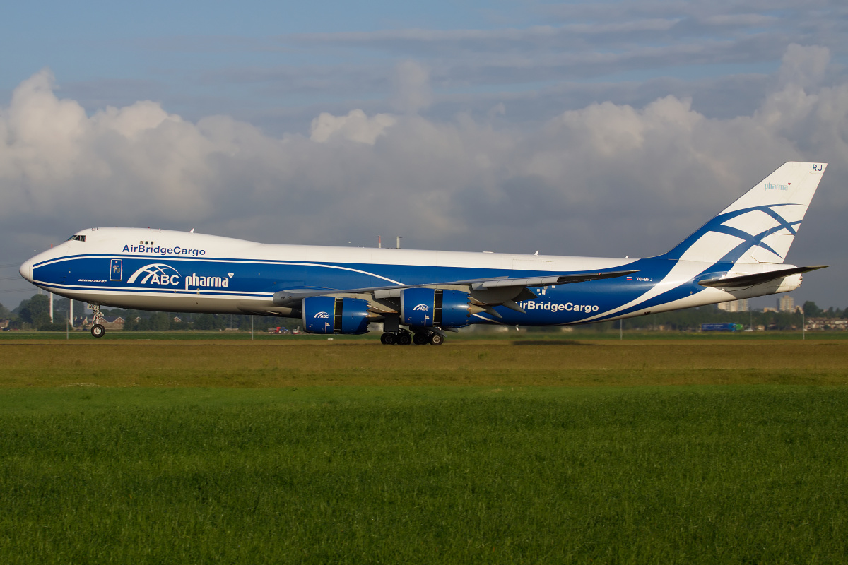 VQ-BRJ (malowanie ABC Pharma) (Samoloty » Spotting na Schiphol » Boeing 747-8F » AirBridgeCargo Airlines)