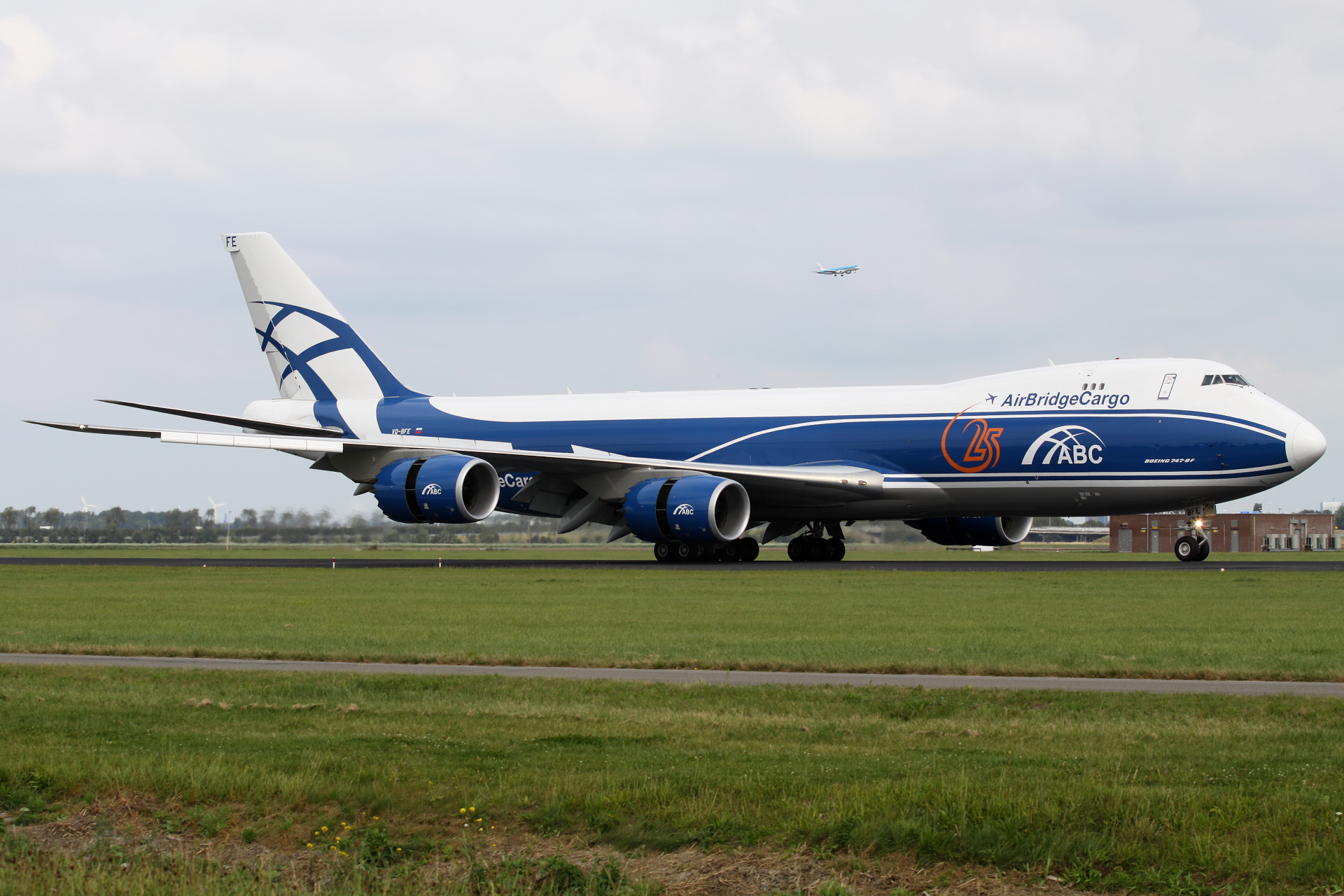 VQ-BFE (25 years livery) (Aircraft » Schiphol Spotting » Boeing 747-8F » AirBridgeCargo Airlines)