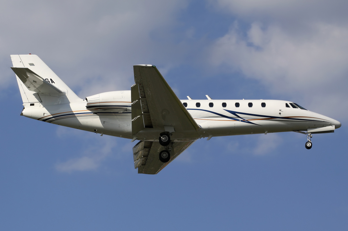 SP-OSA, Jet Story (Samoloty » Spotting na EPWA » Cessna 680 Citation Sovereign)