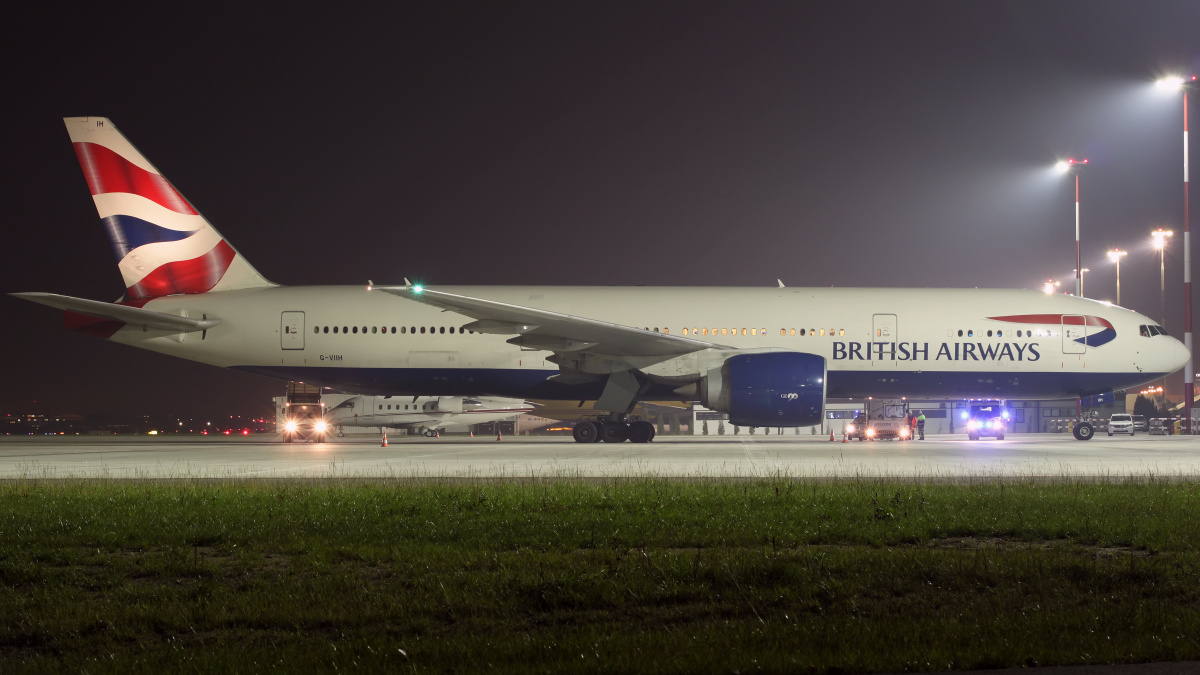 G-VIIH (Samoloty » Spotting na EPWA » Boeing 777-200 i 200ER » British Airways)