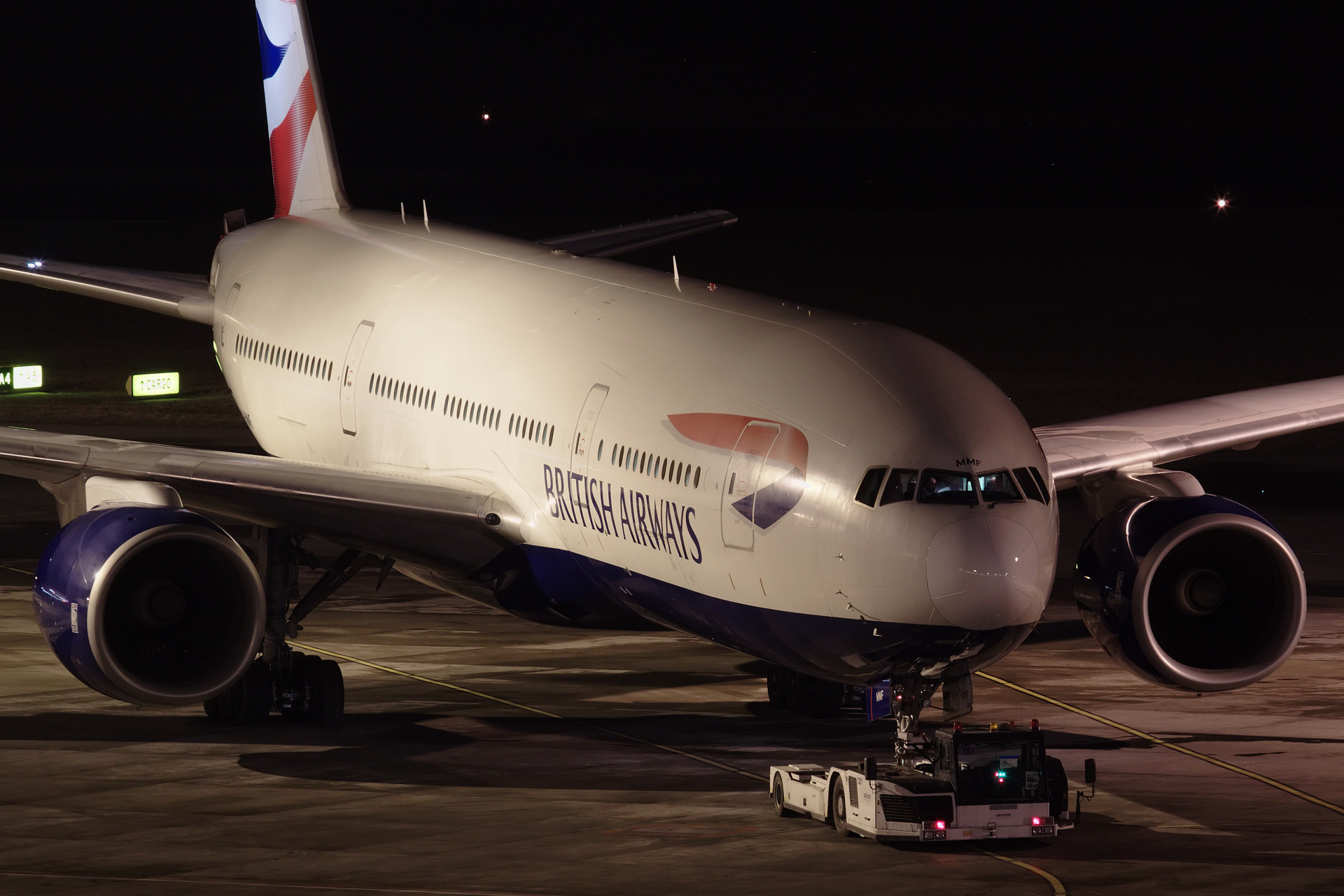 G-YMMF (Samoloty » Spotting na EPWA » Boeing 777-200 i 200ER » British Airways)