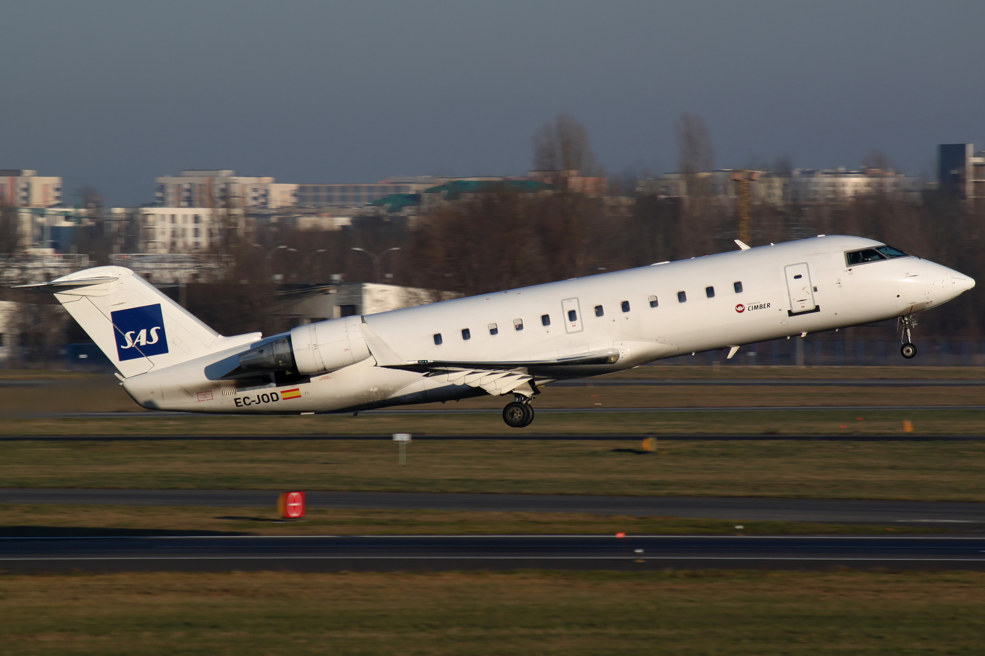 EC-JOD (SAS Scandinavian Airlines) (Aircraft » EPWA Spotting » Bombardier CL-600 Regional Jet » CRJ-200 » Cimber Air)