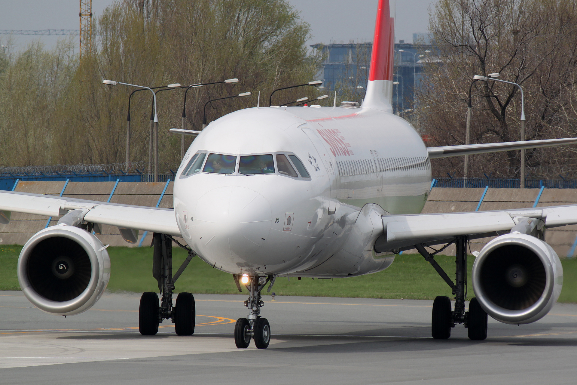 HB-IJO (Aircraft » EPWA Spotting » Airbus A320-200 » Swiss International Air Lines)