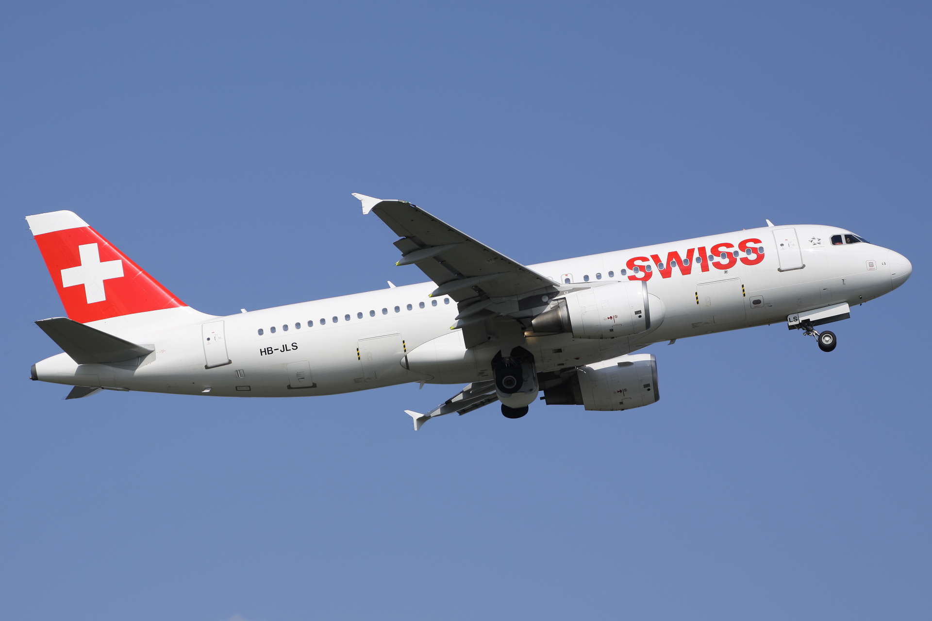 HB-JLS (Aircraft » EPWA Spotting » Airbus A320-200 » Swiss International Air Lines)