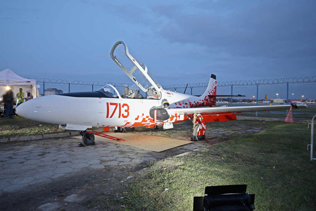 PZL Mielec TS-11 Iskra bis B, SP-YTZ, White-Red Wings Foundation