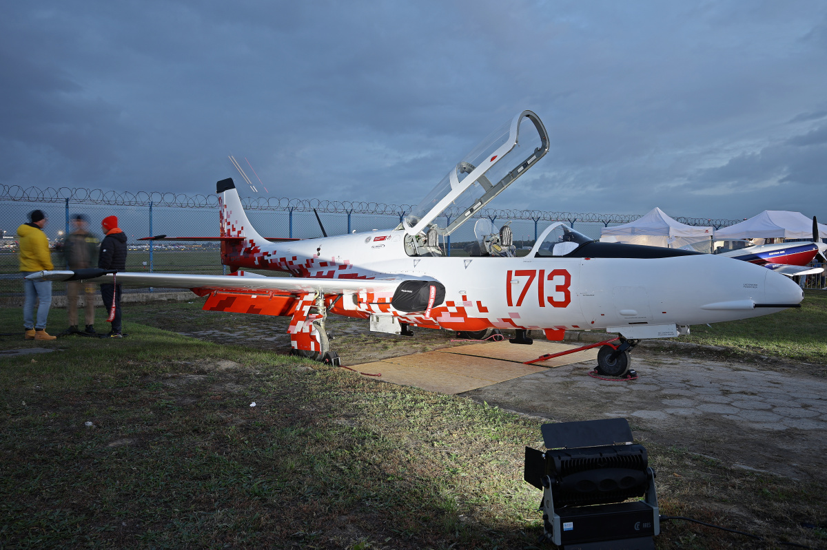 PZL Mielec TS-11 Iskra bis B, SP-YTZ, White-Red Wings Foundation