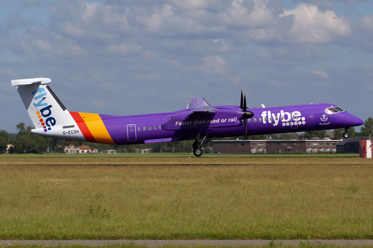 G-ECOH (Scotland sticker) (Aircraft » Schiphol Spotting » Bombardier Q400 Dash 8 » FlyBe)