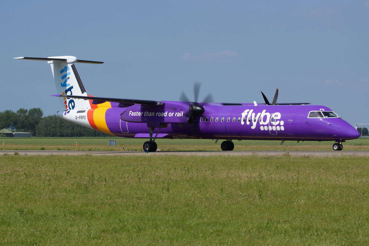 G-PRPG (Samoloty » Spotting na Schiphol » Bombardier Q400 Dash 8 » FlyBe)