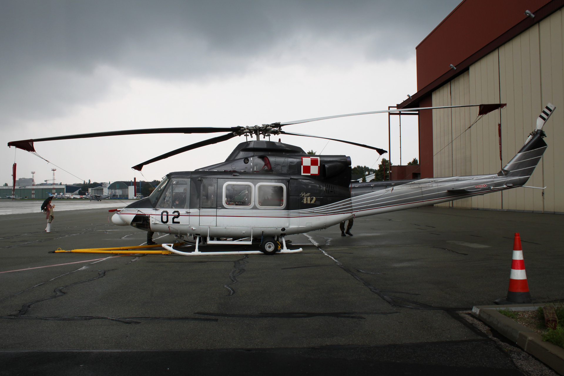 412HP, 02, Polskie Siły Powietrzne (Samoloty » Spotting na EPWA » Bell 412)
