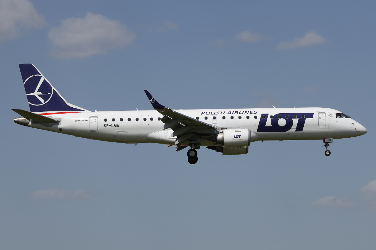 SP-LMA (Samoloty » Spotting na EPWA » Embraer E190 » Polskie Linie Lotnicze LOT)