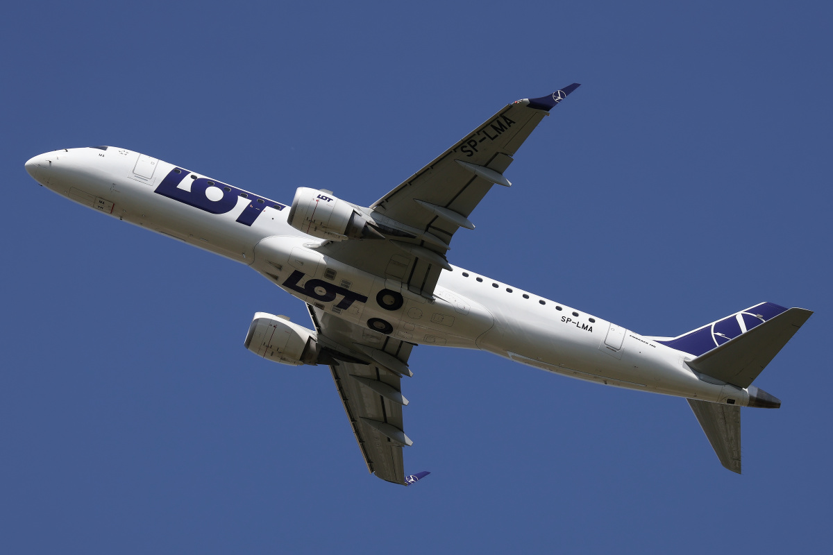 SP-LMA (Aircraft » EPWA Spotting » Embraer E190 » LOT Polish Airlines)